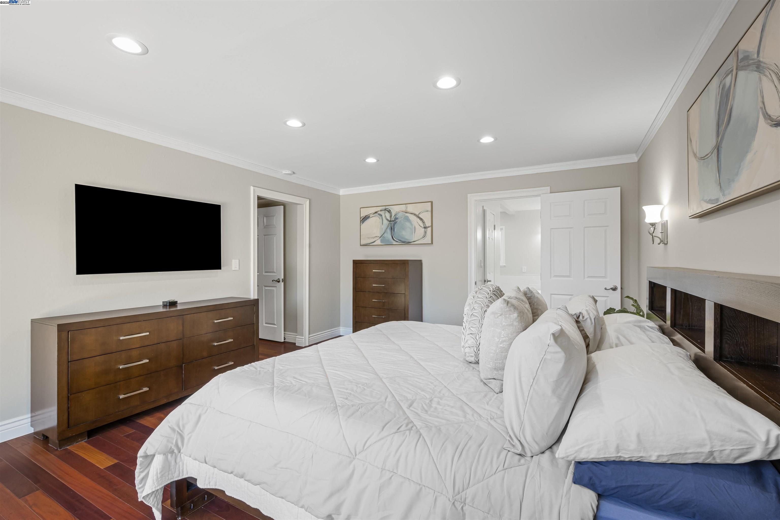 Detail Gallery Image 27 of 47 For 1834 Hicks, San Jose,  CA 95125 - 4 Beds | 3 Baths
