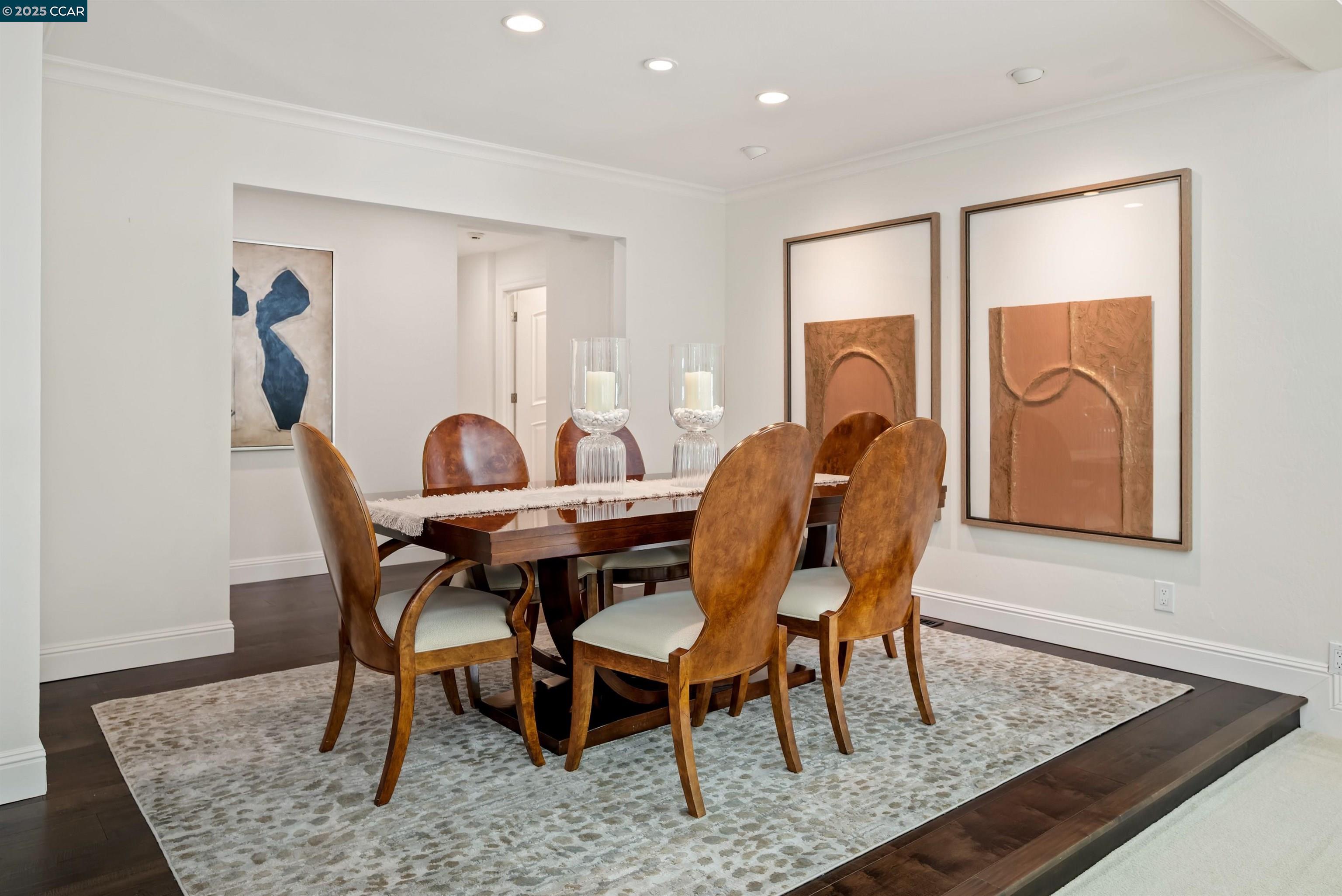 Detail Gallery Image 15 of 60 For 2142 Deer Oak Way, Danville,  CA 94506 - 5 Beds | 3/1 Baths