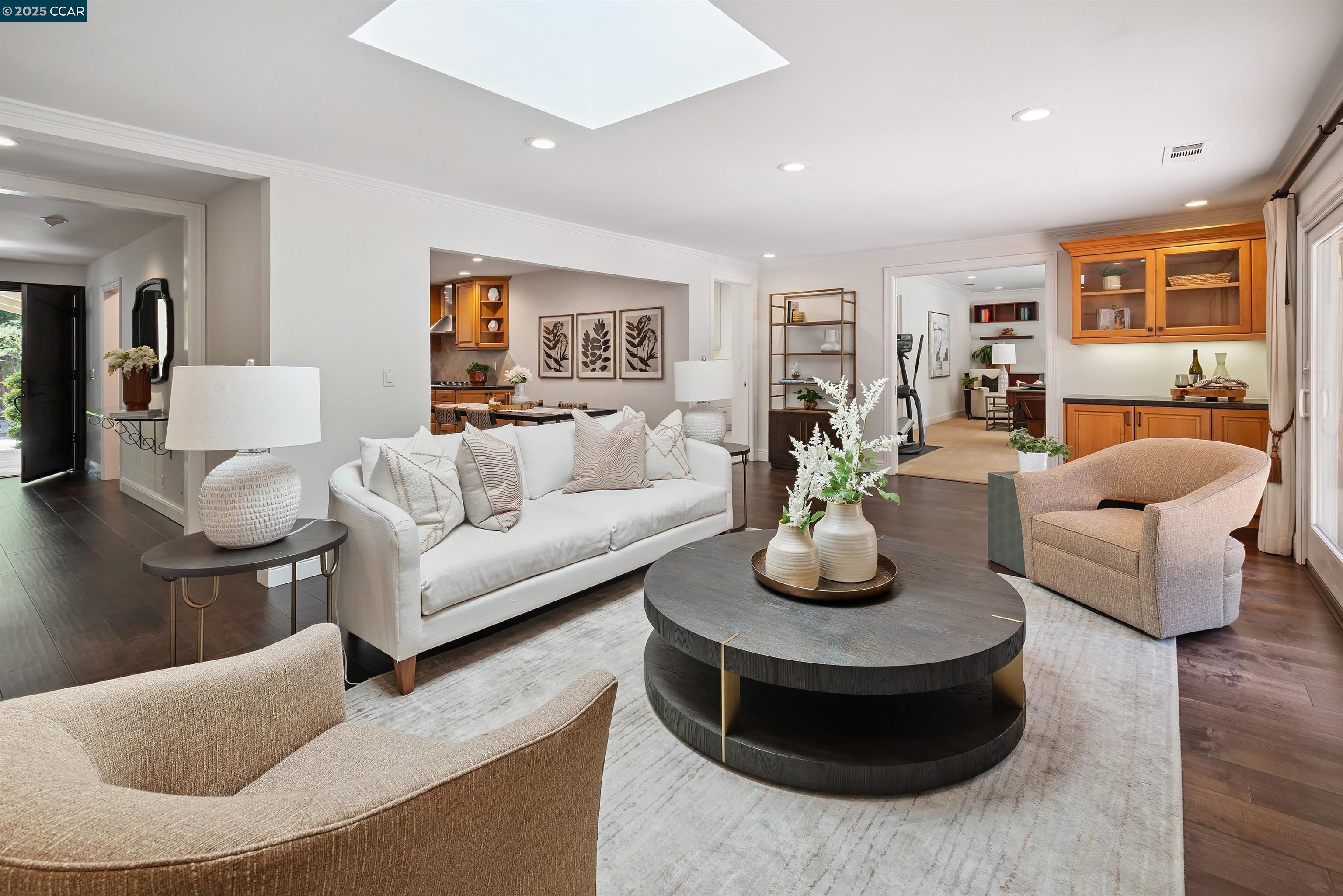 Detail Gallery Image 18 of 60 For 2142 Deer Oak Way, Danville,  CA 94506 - 5 Beds | 3/1 Baths