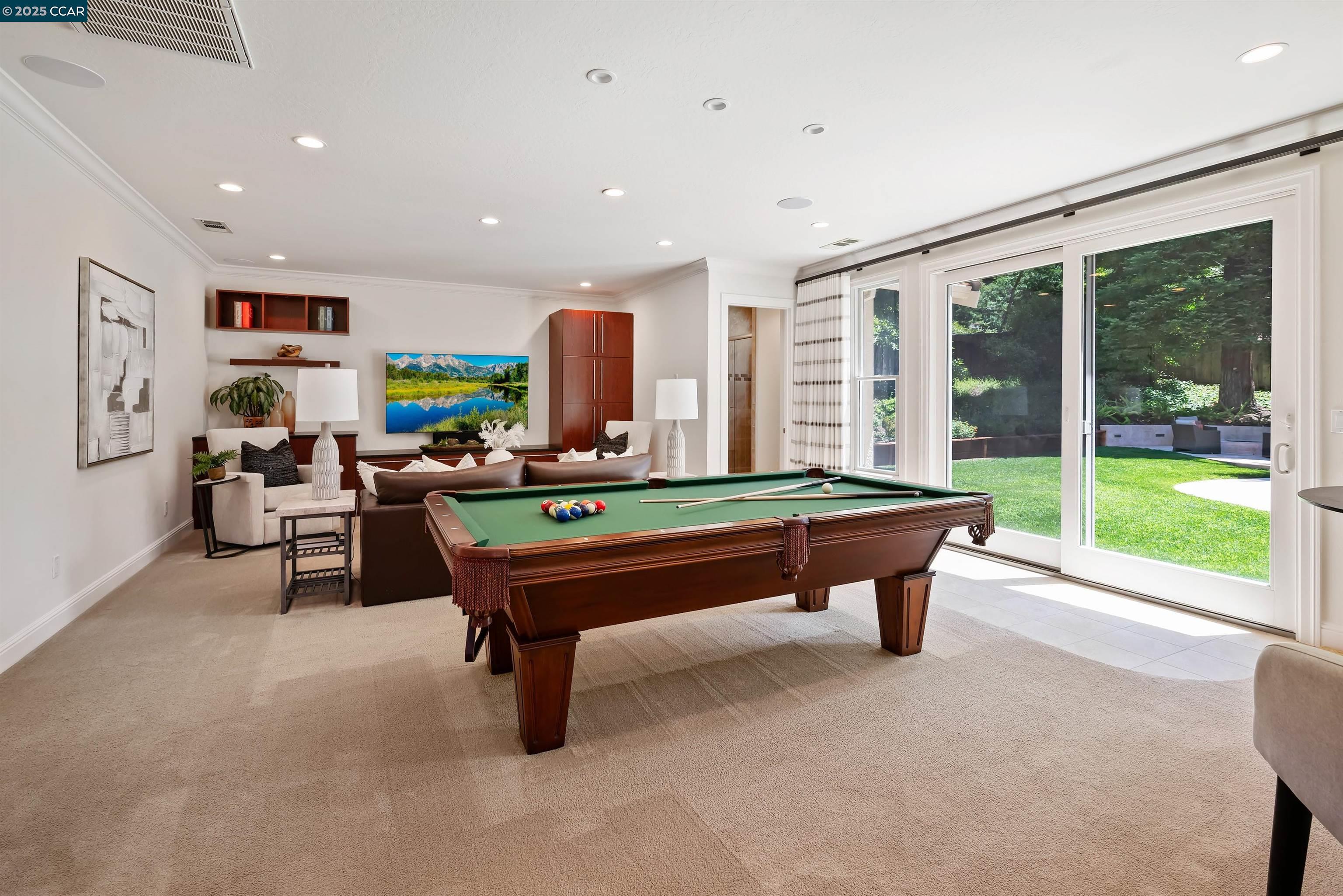 Detail Gallery Image 28 of 60 For 2142 Deer Oak Way, Danville,  CA 94506 - 5 Beds | 3/1 Baths