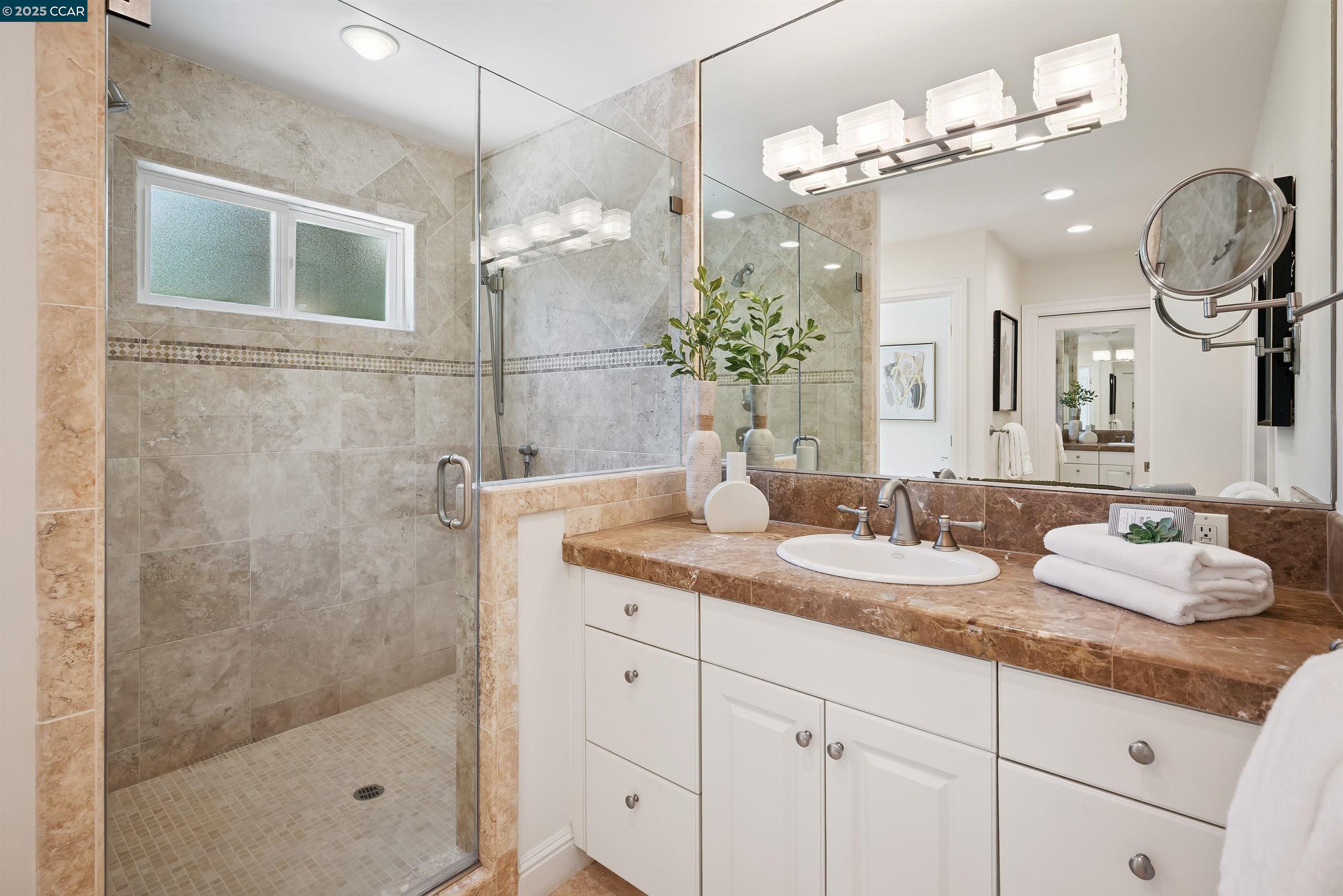 Detail Gallery Image 42 of 60 For 2142 Deer Oak Way, Danville,  CA 94506 - 5 Beds | 3/1 Baths
