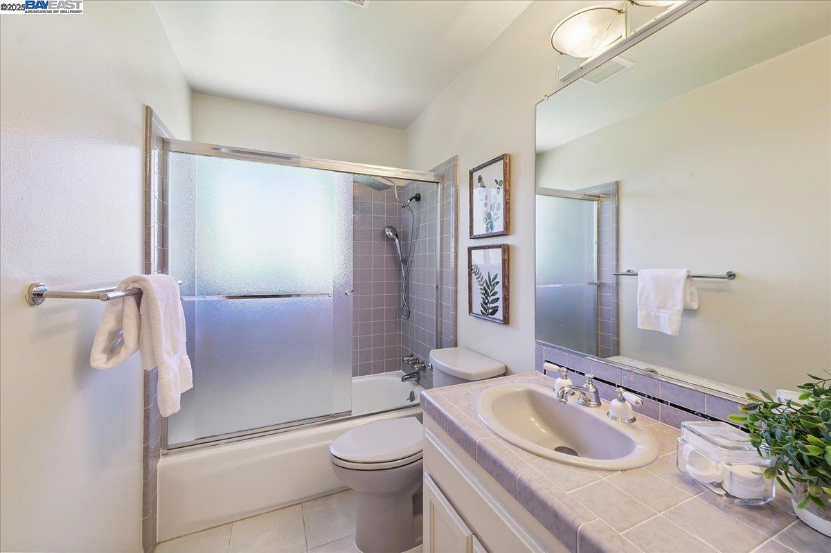 Detail Gallery Image 25 of 33 For 3428 Sugarberry Lane, Walnut Creek,  CA 94598 - 4 Beds | 3 Baths