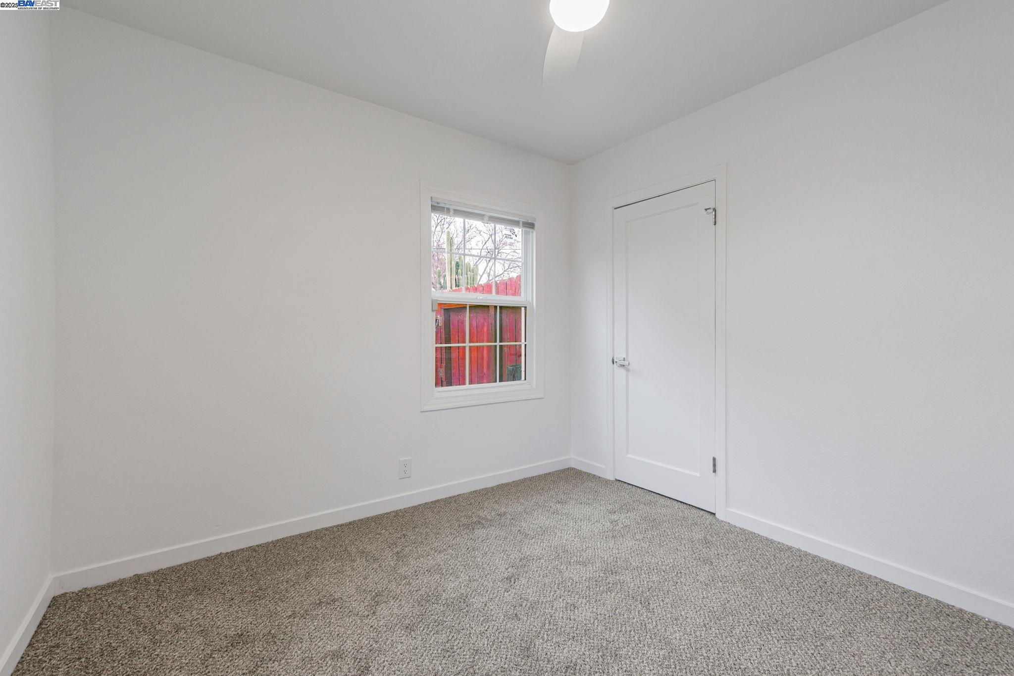 Detail Gallery Image 18 of 29 For 800 W 14th St, Antioch,  CA 94509 - 3 Beds | 1 Baths