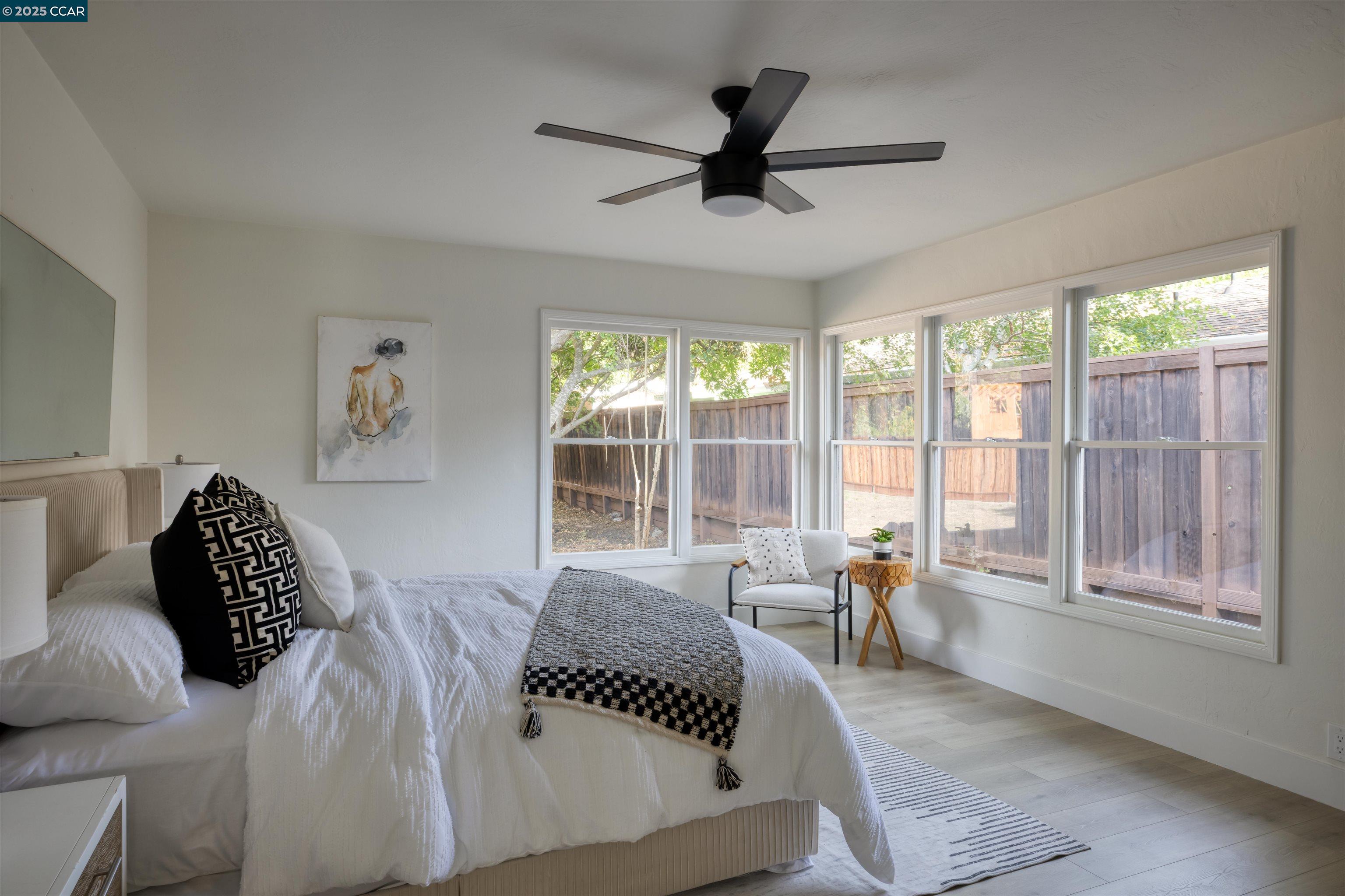 Detail Gallery Image 17 of 46 For 580 Moraga Way, Orinda,  CA 94563 - 3 Beds | 2 Baths