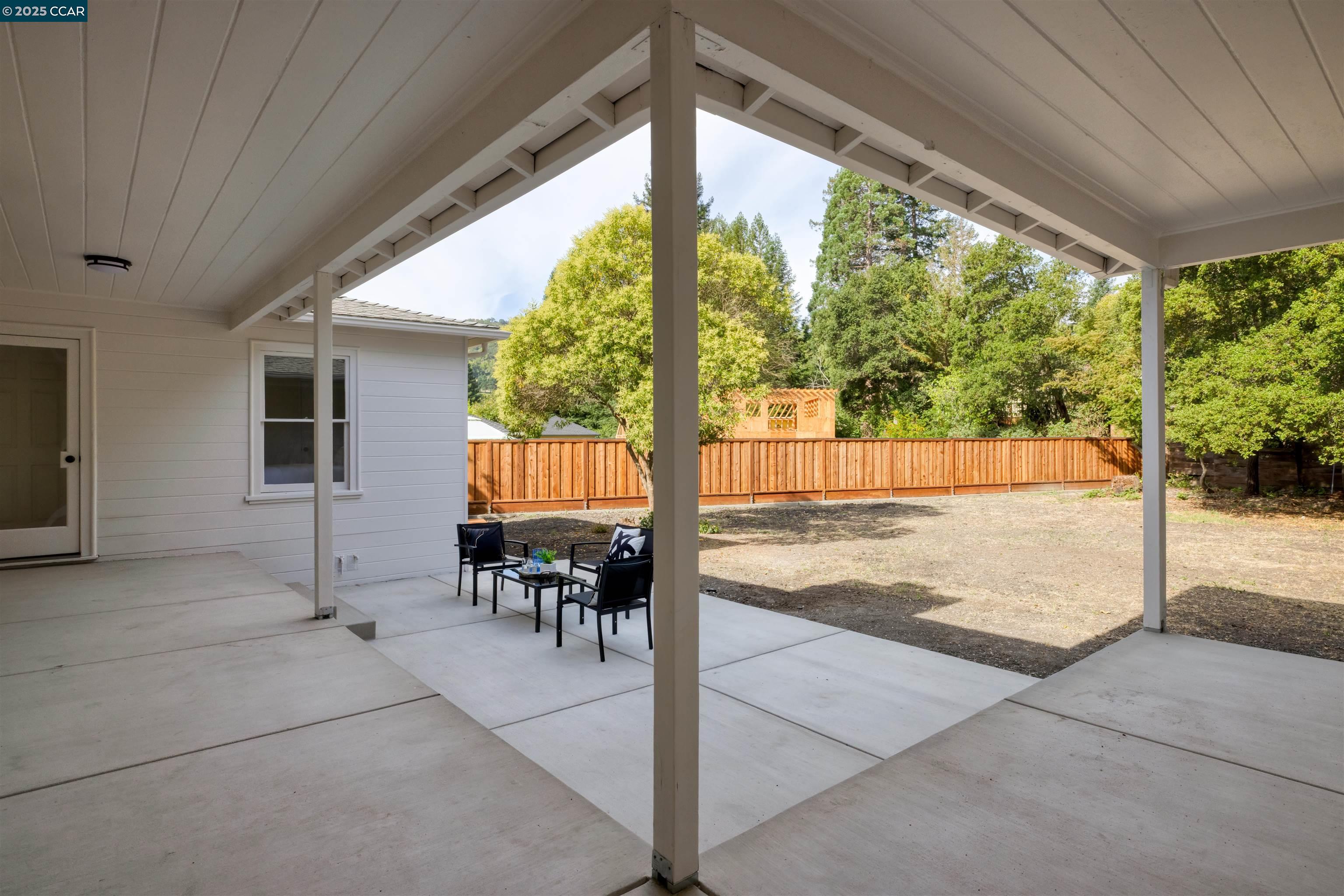 Detail Gallery Image 30 of 46 For 580 Moraga Way, Orinda,  CA 94563 - 3 Beds | 2 Baths