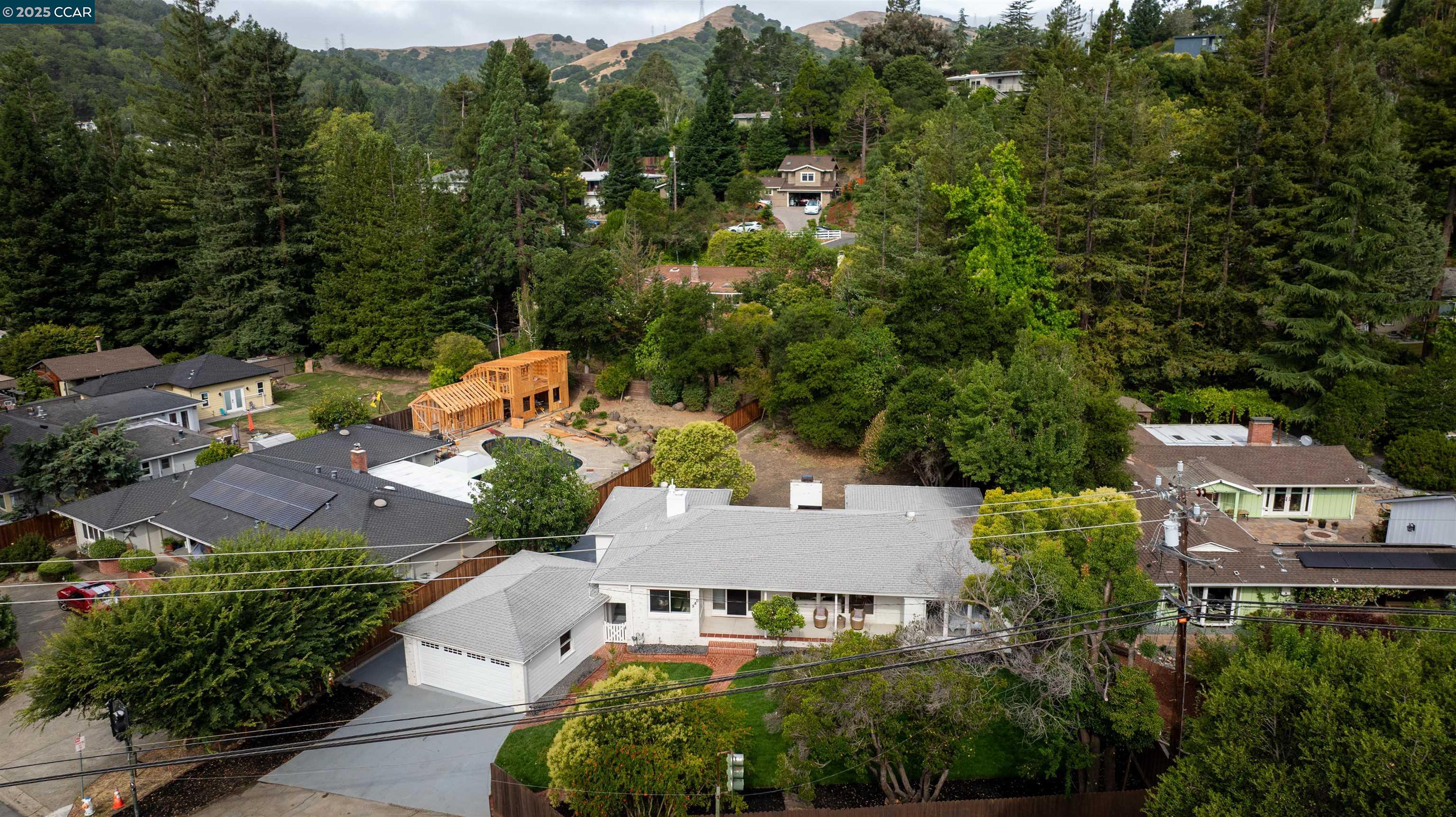 Detail Gallery Image 43 of 46 For 580 Moraga Way, Orinda,  CA 94563 - 3 Beds | 2 Baths