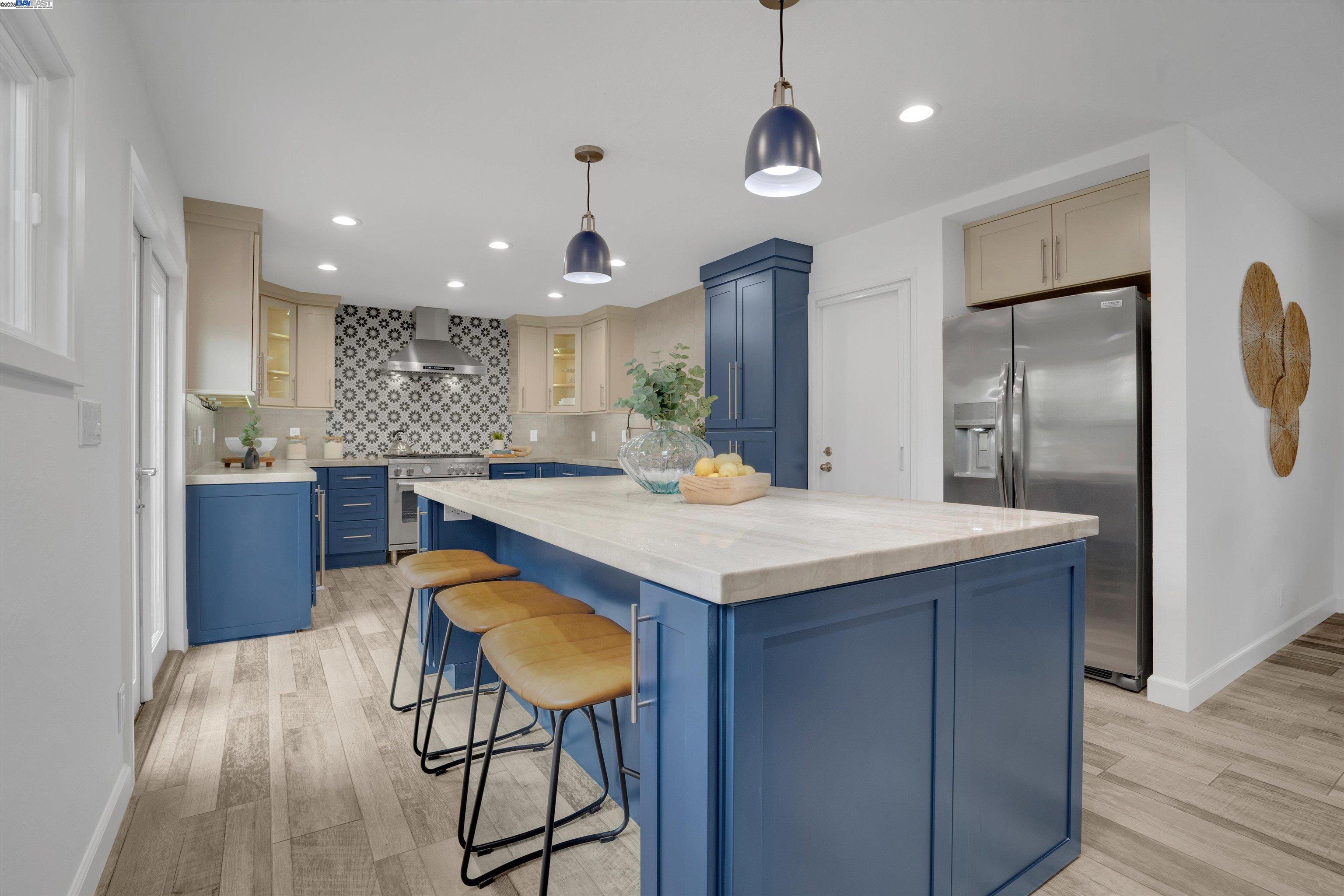 Detail Gallery Image 11 of 37 For 3644 Ashwood Drive, Pleasanton,  CA 94588 - 4 Beds | 2 Baths