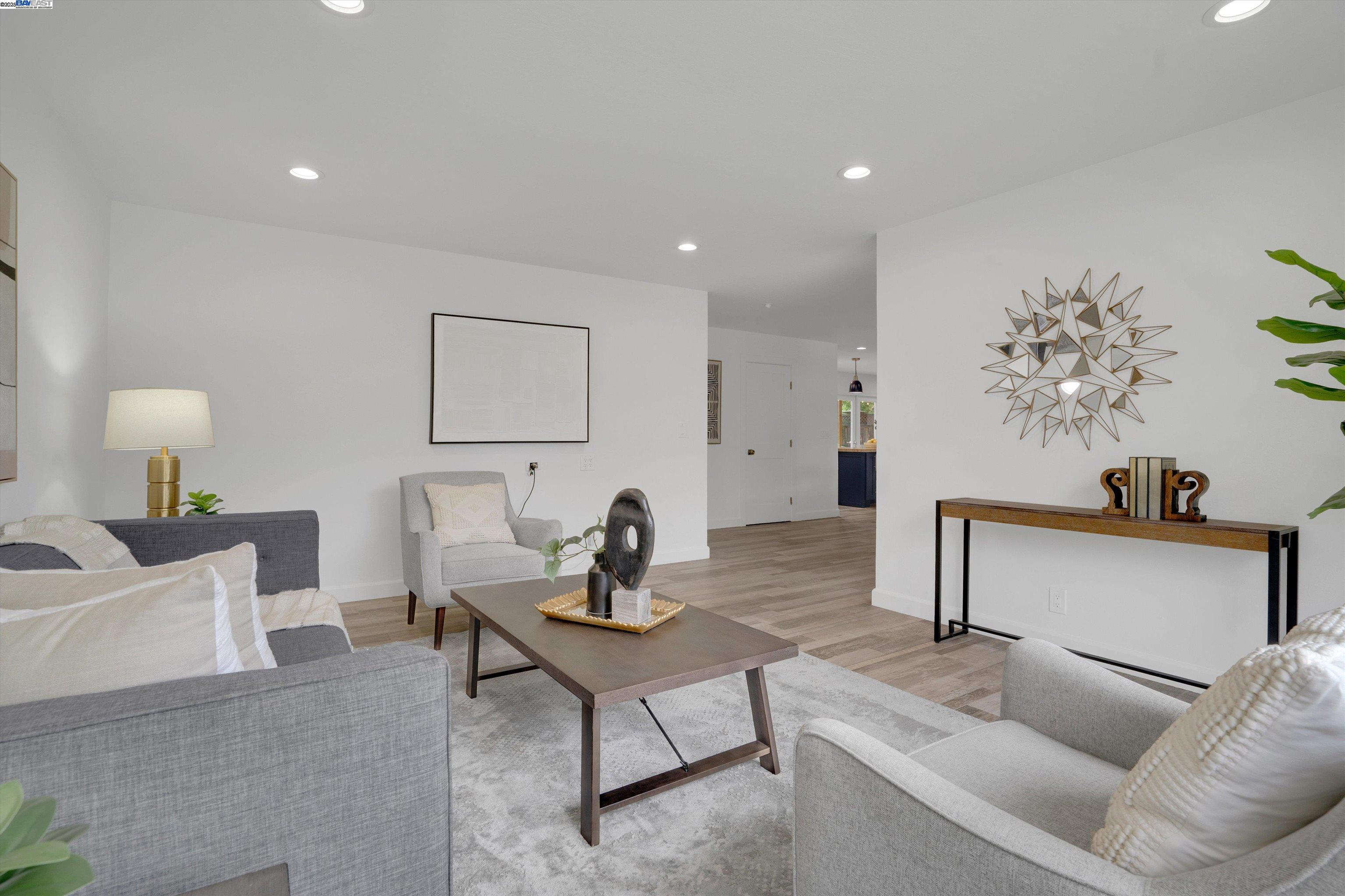 Detail Gallery Image 6 of 37 For 3644 Ashwood Drive, Pleasanton,  CA 94588 - 4 Beds | 2 Baths