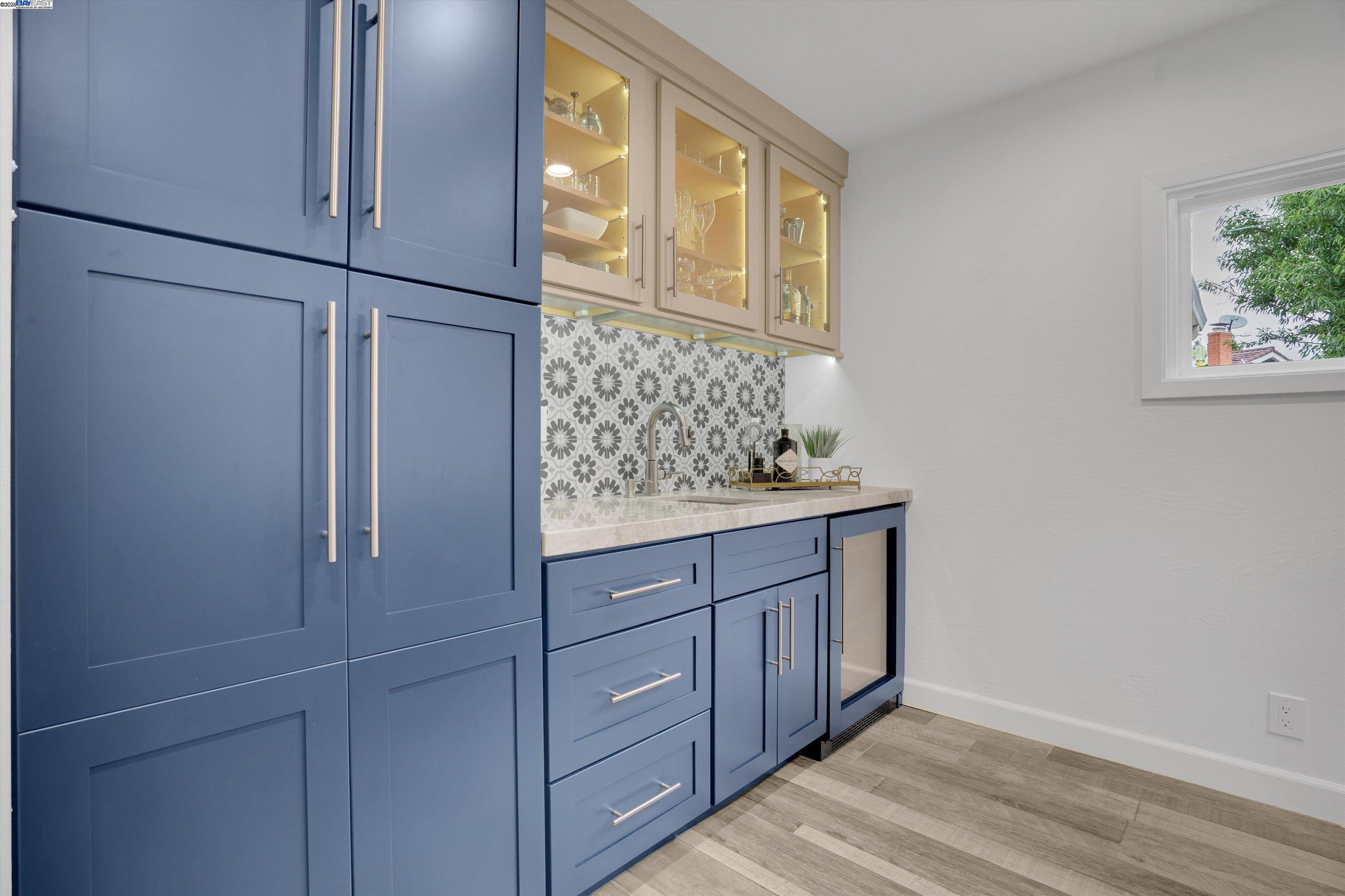 Detail Gallery Image 10 of 37 For 3644 Ashwood Drive, Pleasanton,  CA 94588 - 4 Beds | 2 Baths