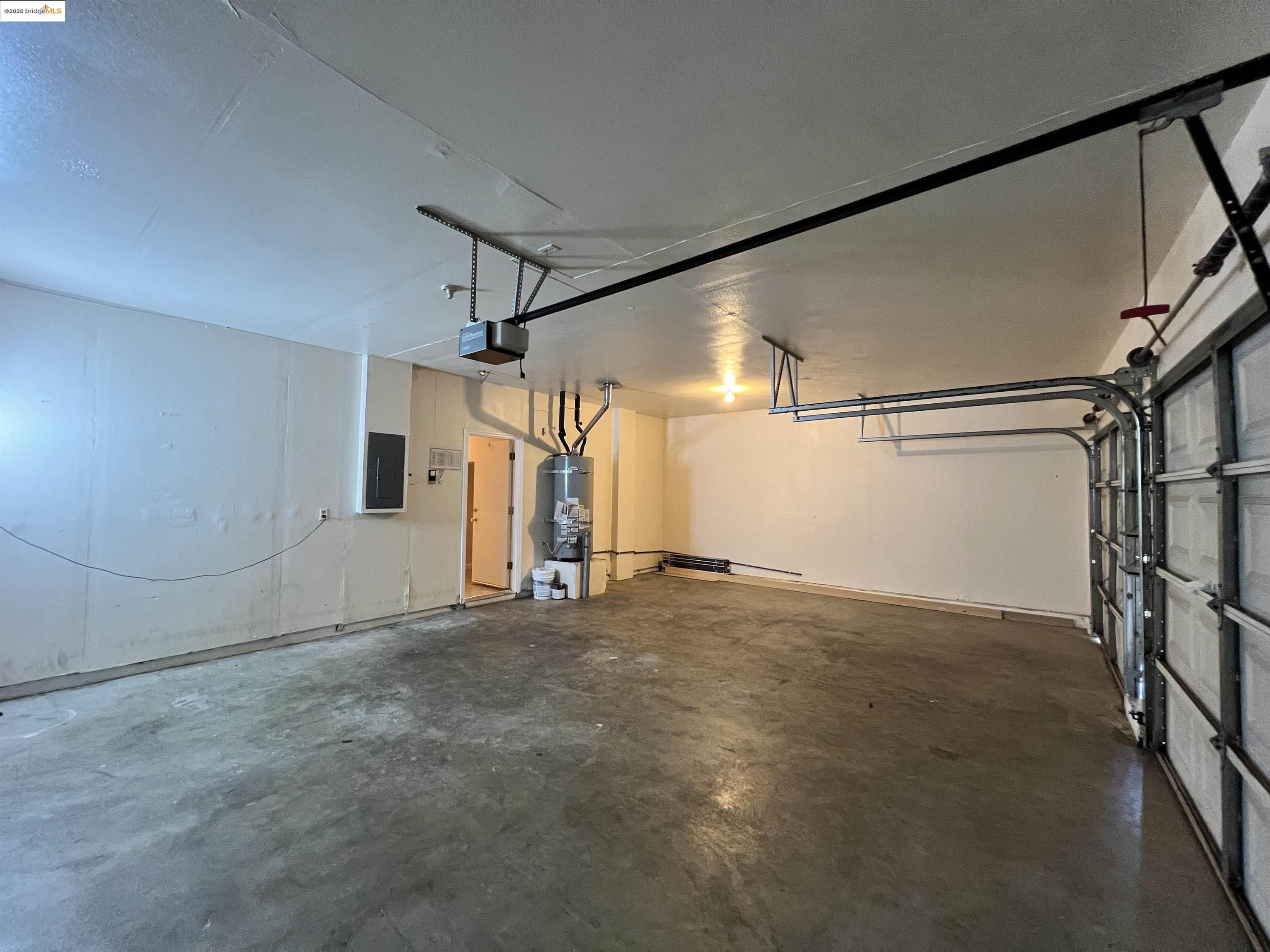 Detail Gallery Image 31 of 33 For 1371 Brooktrail Dr, Pittsburg,  CA 94565 - 6 Beds | 3/1 Baths