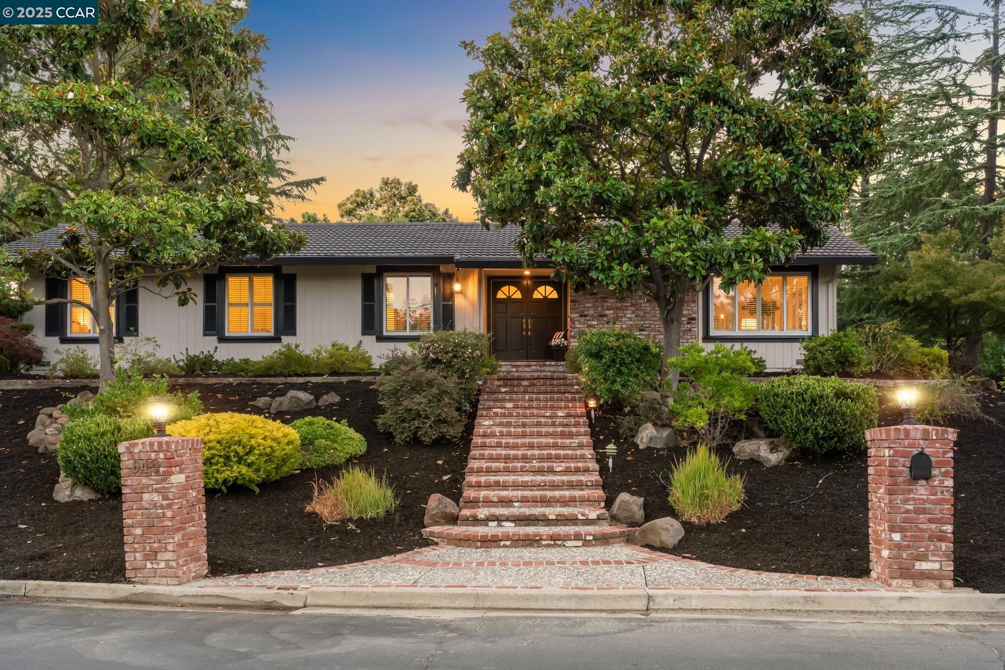 Detail Gallery Image 1 of 1 For 645 Dolphin Dr, Danville,  CA 94526 - 4 Beds | 2 Baths