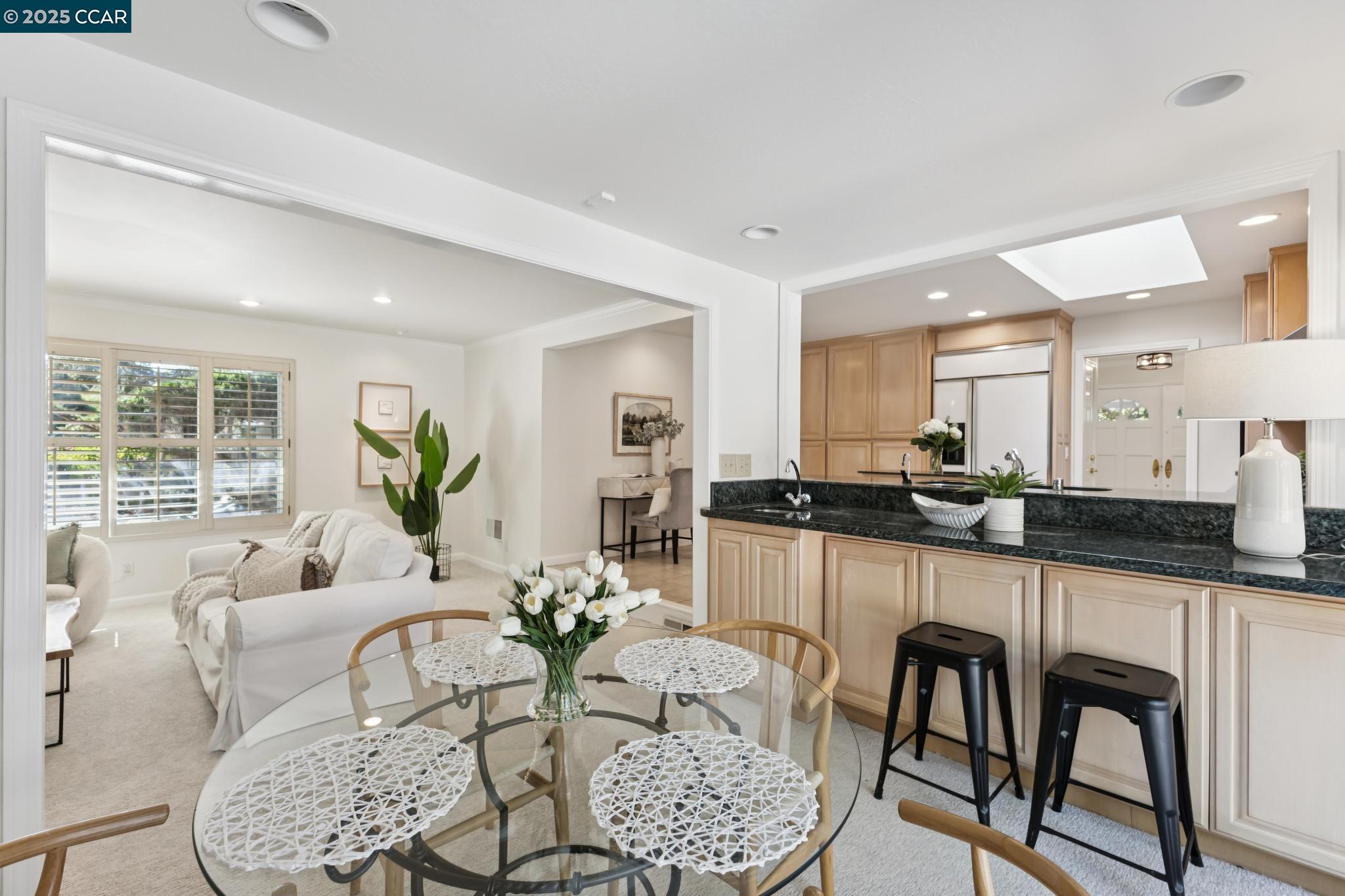 Detail Gallery Image 11 of 27 For 645 Dolphin Dr, Danville,  CA 94526 - 4 Beds | 2 Baths