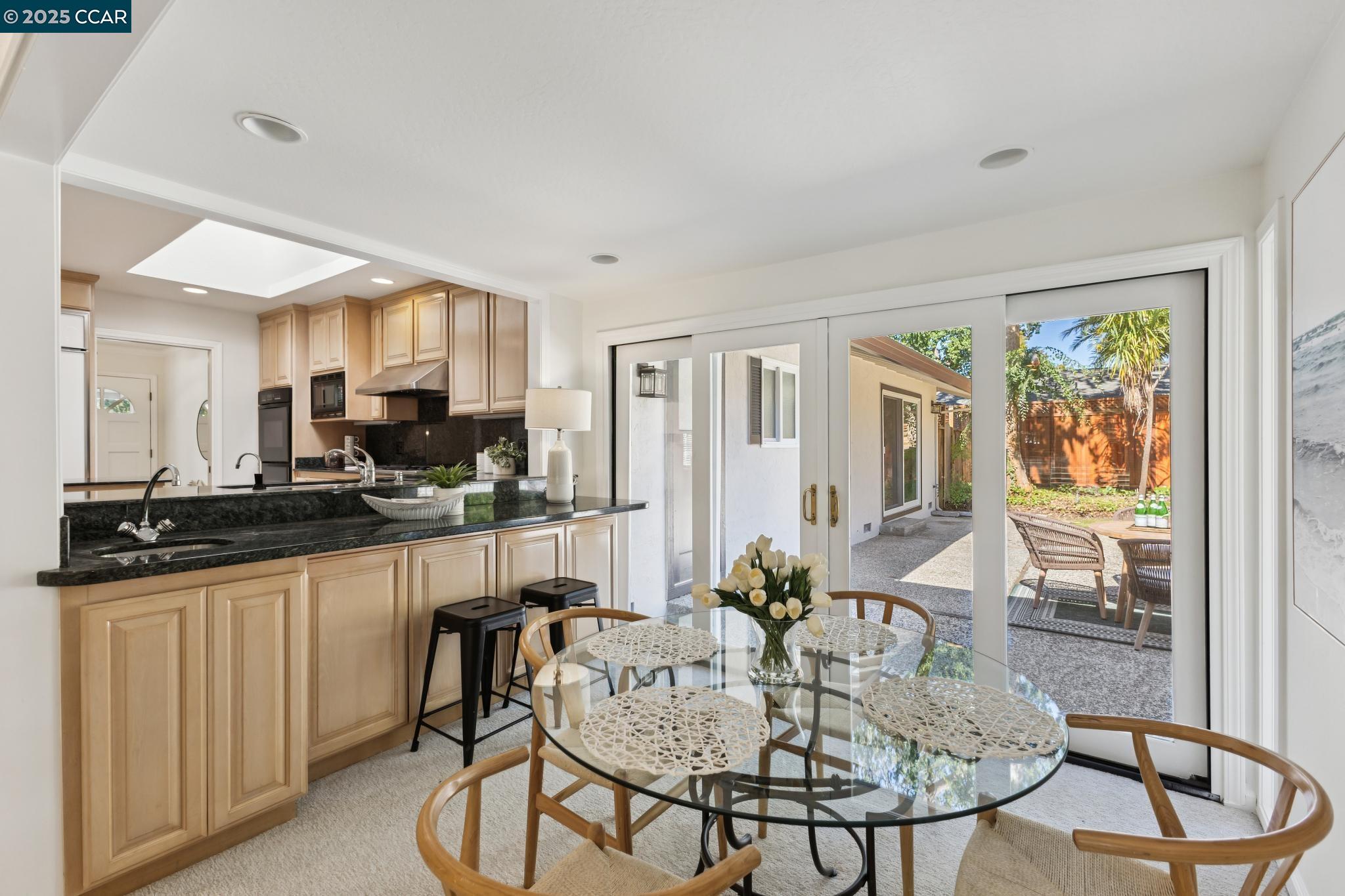 Detail Gallery Image 10 of 27 For 645 Dolphin Dr, Danville,  CA 94526 - 4 Beds | 2 Baths