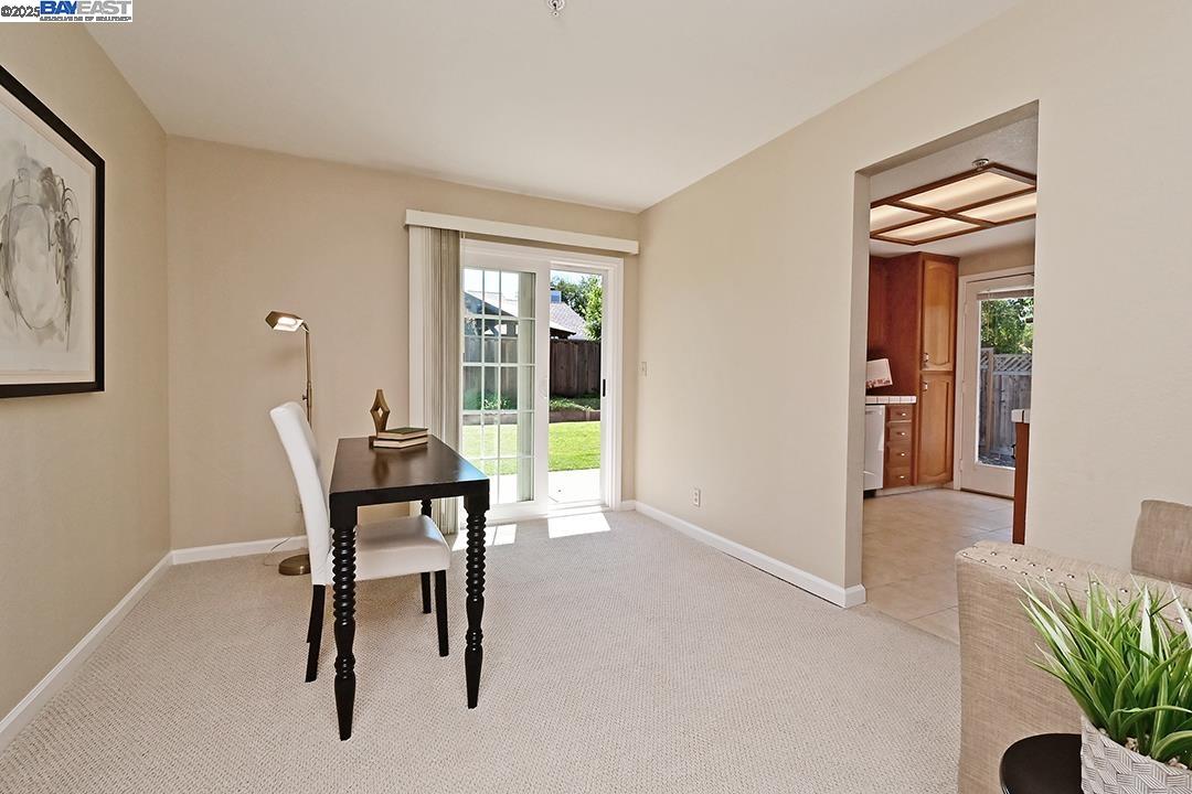 Detail Gallery Image 12 of 27 For 476 Mulqueeney St, Livermore,  CA 94550 - 3 Beds | 2 Baths