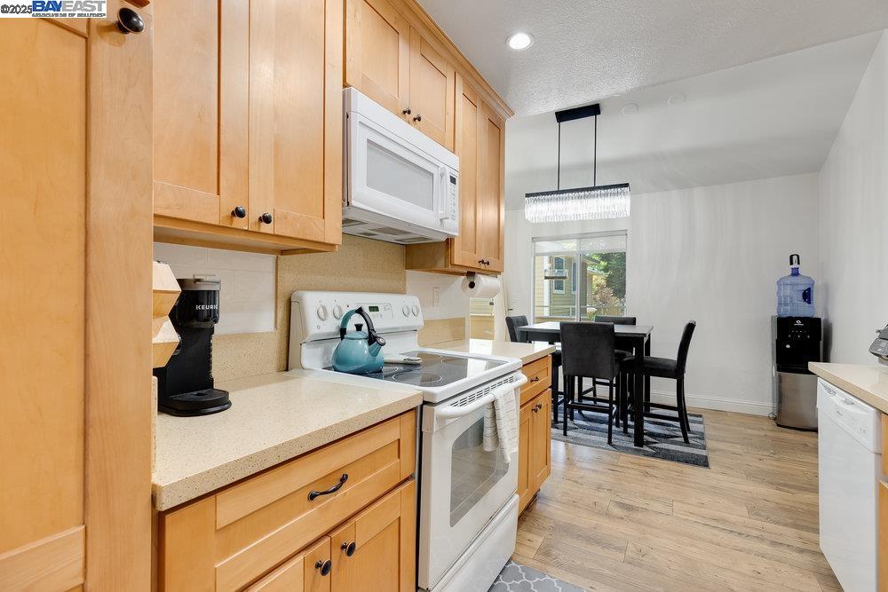 Photo #6: 41104125 Listing 