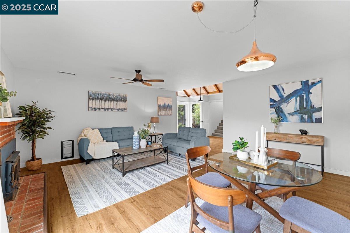 Detail Gallery Image 14 of 52 For 901 N Rancho Rd, El Sobrante,  CA 94803 - 4 Beds | 3 Baths