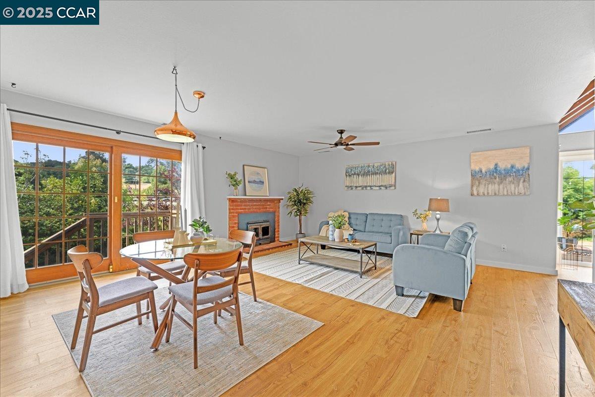 Detail Gallery Image 17 of 52 For 901 N Rancho Rd, El Sobrante,  CA 94803 - 4 Beds | 3 Baths