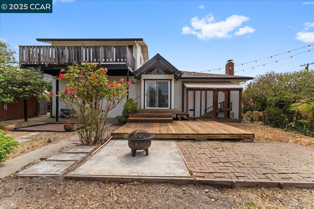 Detail Gallery Image 42 of 52 For 901 N Rancho Rd, El Sobrante,  CA 94803 - 4 Beds | 3 Baths