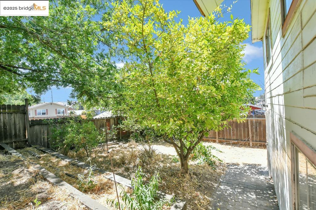 Detail Gallery Image 20 of 31 For 708 H St, Antioch,  CA 94509 - 3 Beds | 2 Baths