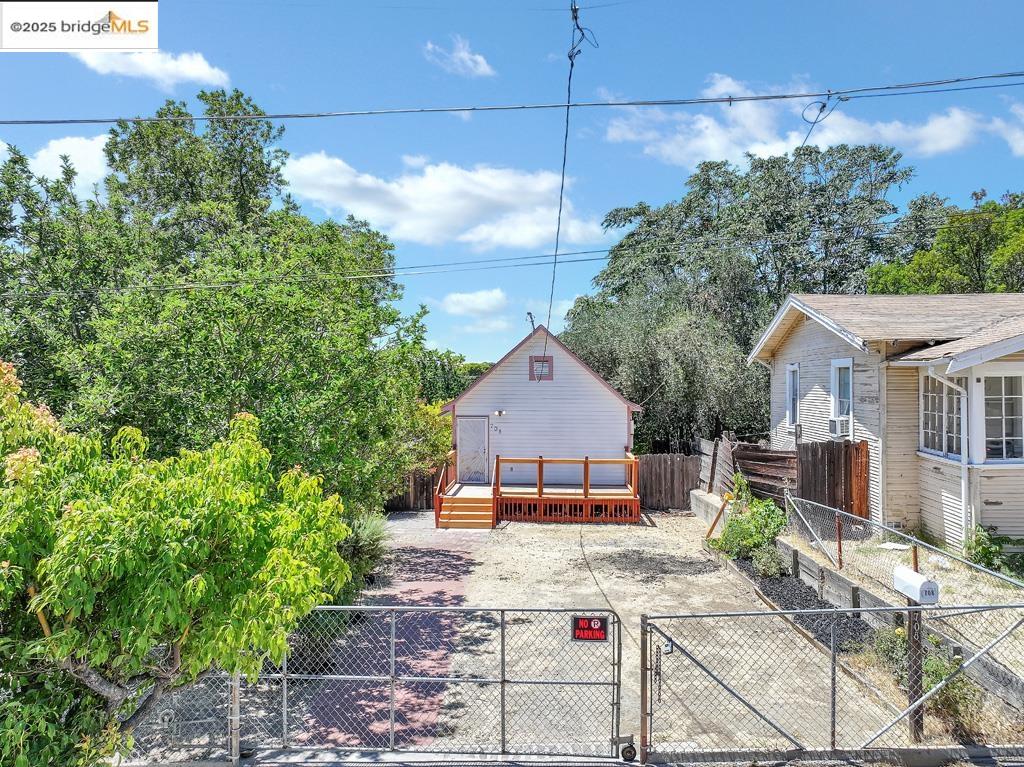 Detail Gallery Image 27 of 31 For 708 H St, Antioch,  CA 94509 - 3 Beds | 2 Baths