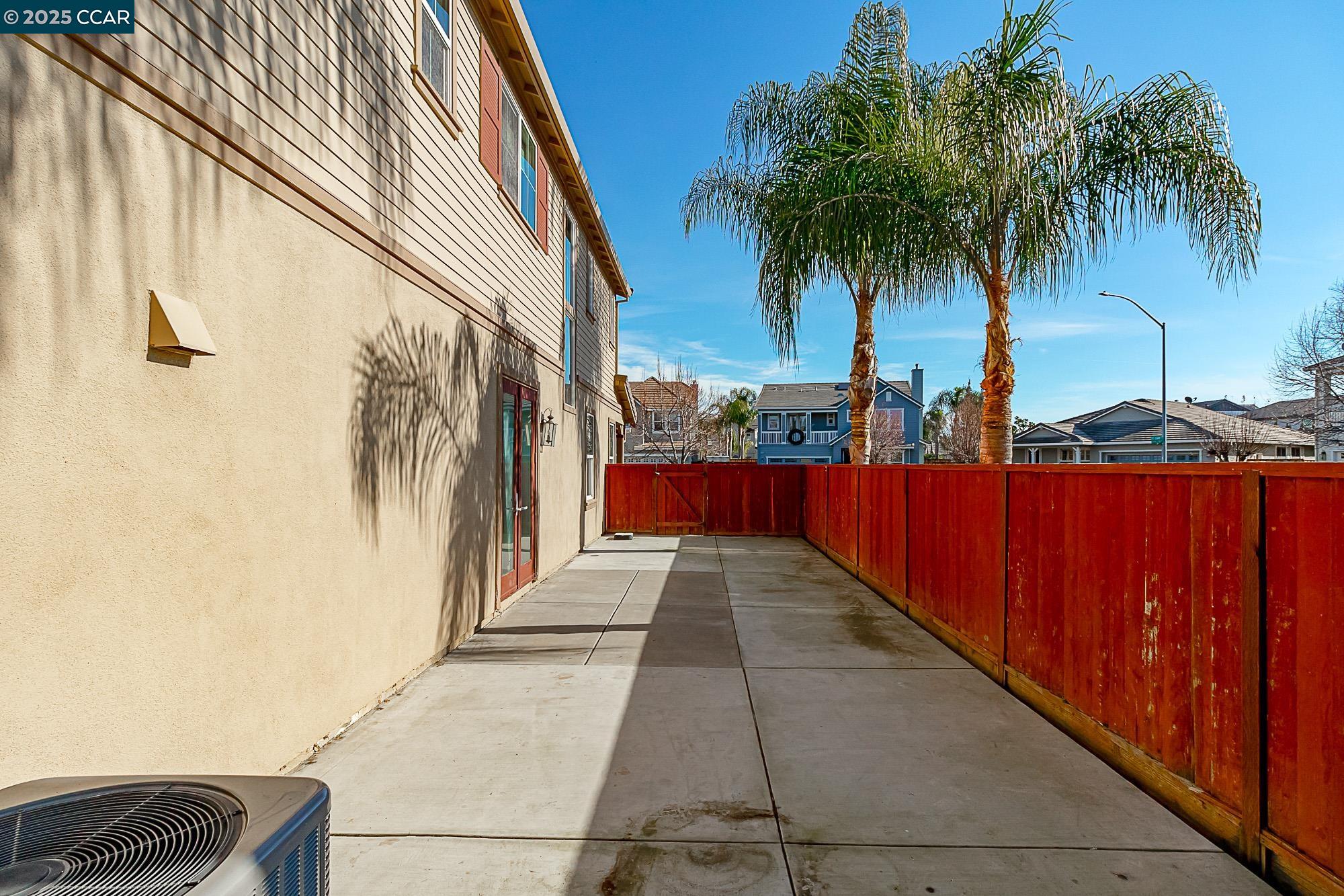 Detail Gallery Image 29 of 35 For 1985 Bankston Dr, Tracy,  CA 95304 - 4 Beds | 3 Baths