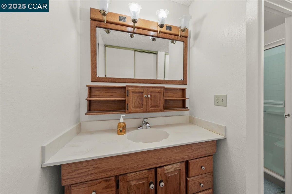 Detail Gallery Image 18 of 28 For 316 Meadows Dr, Vallejo,  CA 94589 - 4 Beds | 2 Baths