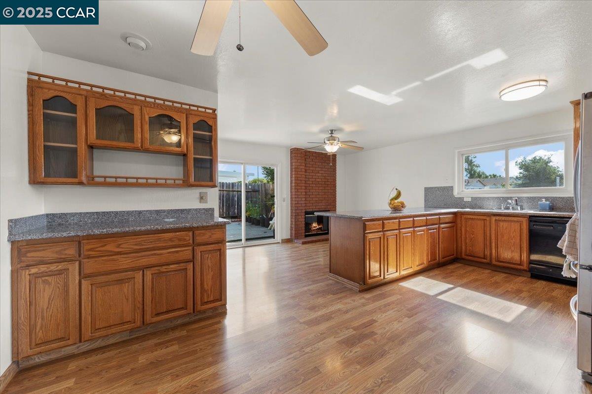 Detail Gallery Image 19 of 28 For 316 Meadows Dr, Vallejo,  CA 94589 - 4 Beds | 2 Baths