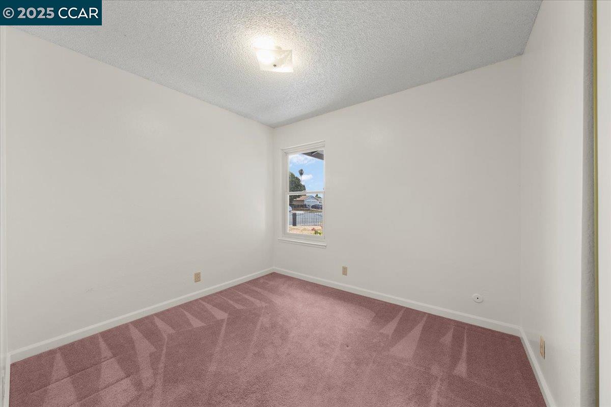 Detail Gallery Image 7 of 28 For 316 Meadows Dr, Vallejo,  CA 94589 - 4 Beds | 2 Baths