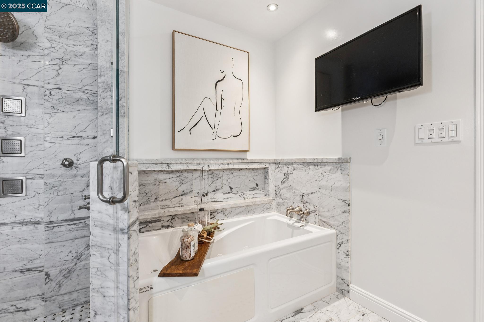 Detail Gallery Image 21 of 30 For 1600 Springbrook Rd, Walnut Creek,  CA 94597 - 4 Beds | 3 Baths