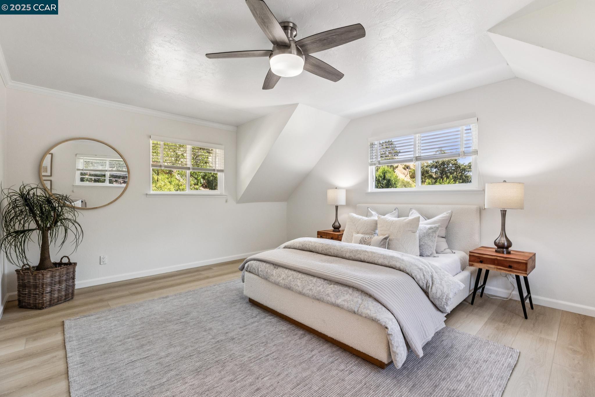 Detail Gallery Image 25 of 30 For 1600 Springbrook Rd, Walnut Creek,  CA 94597 - 4 Beds | 3 Baths