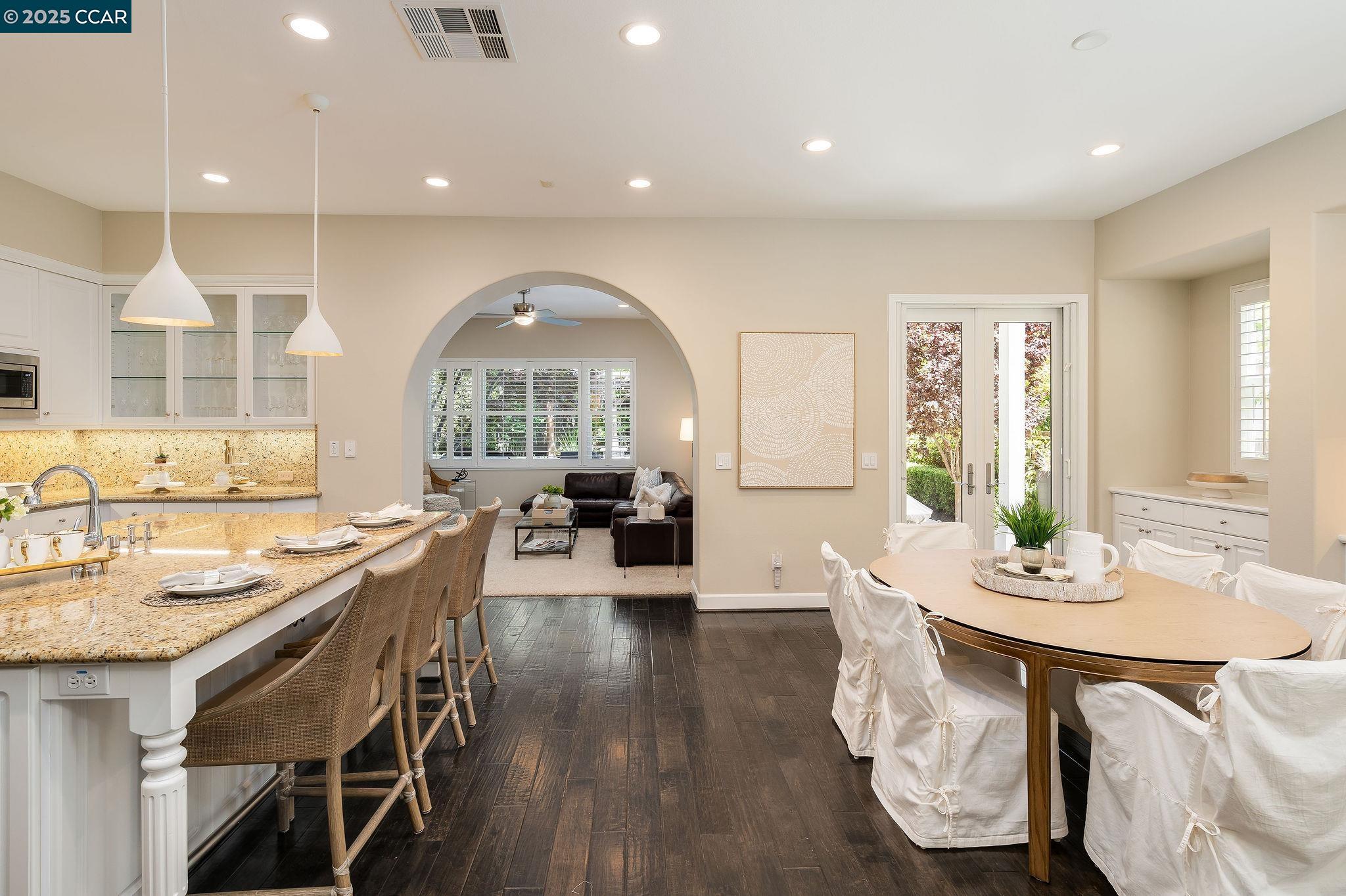 Detail Gallery Image 21 of 56 For 2207 Creekview Place, Danville,  CA 94506 - 5 Beds | 4 Baths