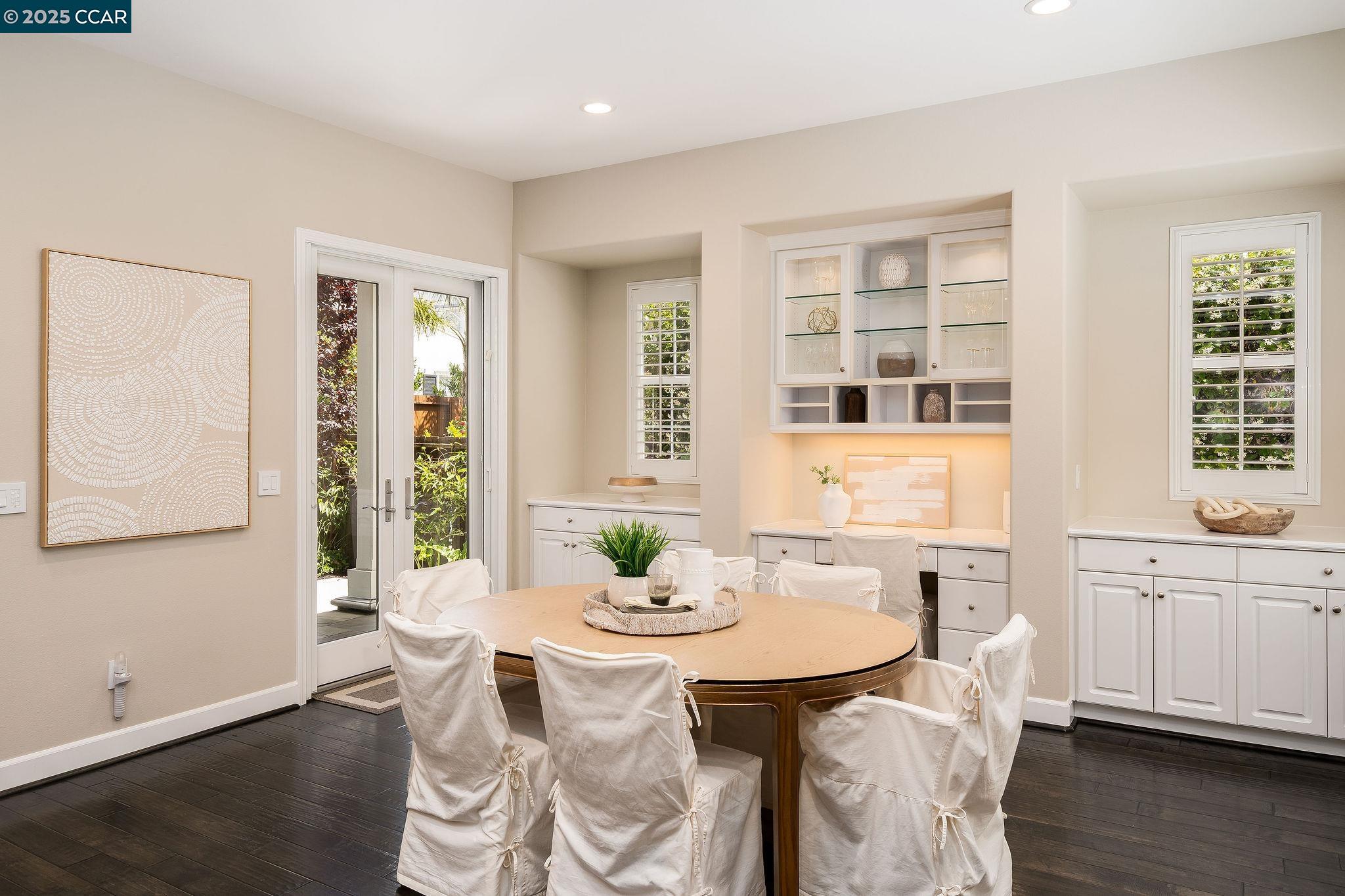 Detail Gallery Image 22 of 56 For 2207 Creekview Place, Danville,  CA 94506 - 5 Beds | 4 Baths