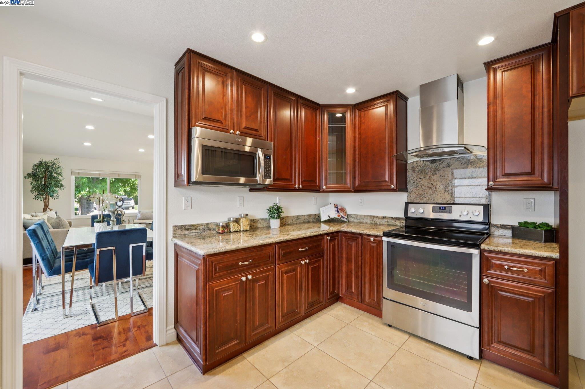 Detail Gallery Image 21 of 52 For 57 Trailview Ct, San Ramon,  CA 94583 - 4 Beds | 2 Baths