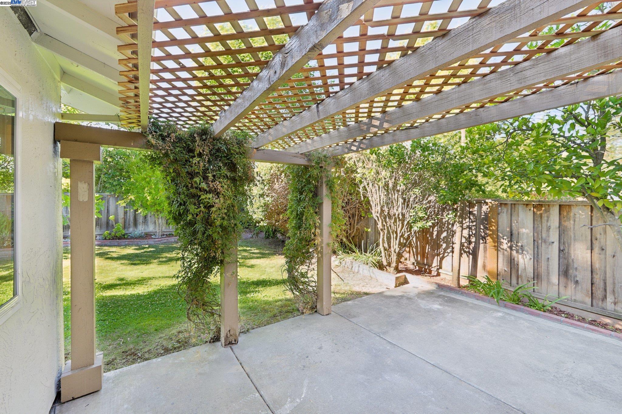 Detail Gallery Image 40 of 52 For 57 Trailview Ct, San Ramon,  CA 94583 - 4 Beds | 2 Baths
