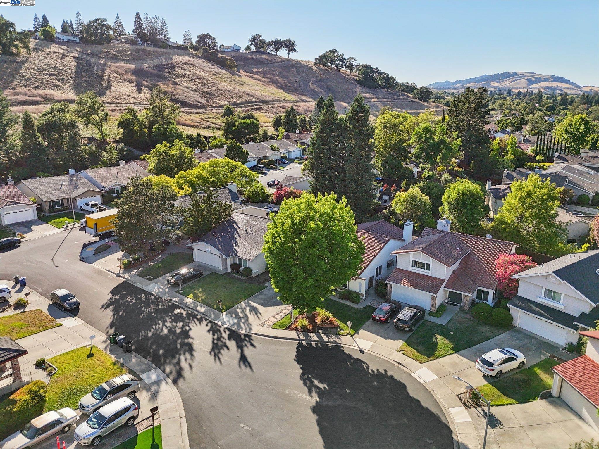 Detail Gallery Image 42 of 52 For 57 Trailview Ct, San Ramon,  CA 94583 - 4 Beds | 2 Baths