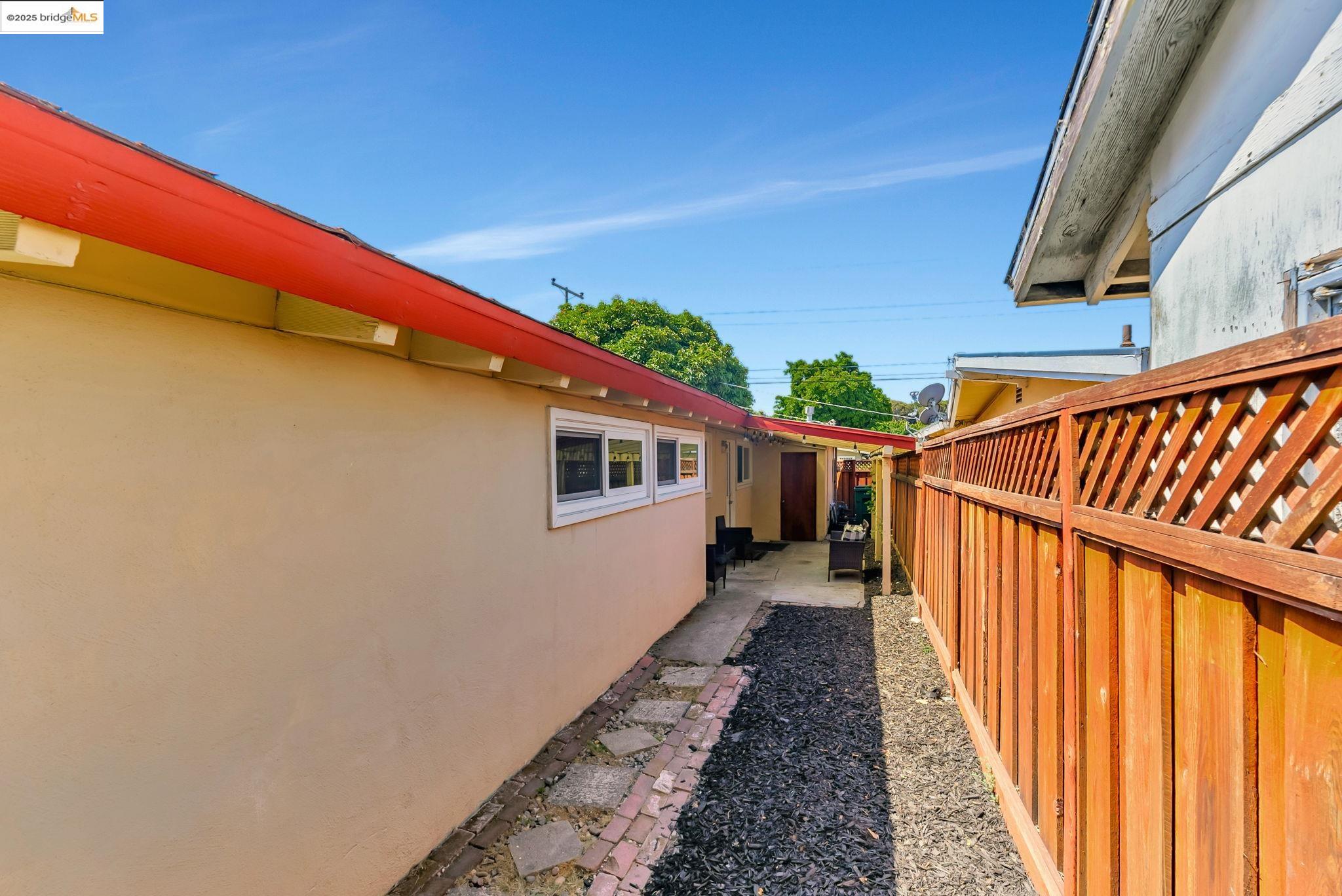 Detail Gallery Image 31 of 35 For 27624 Orlando Ave, Hayward,  CA 94545 - 3 Beds | 2 Baths