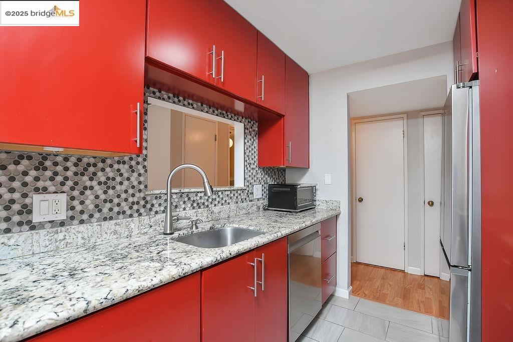 Photo #12: 41104140 Listing: Photo #12