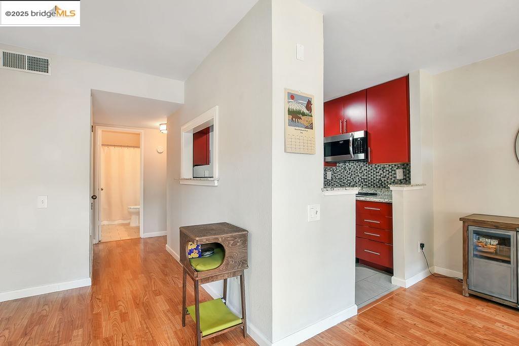 Photo #9: 41104140 Listing: Photo #9