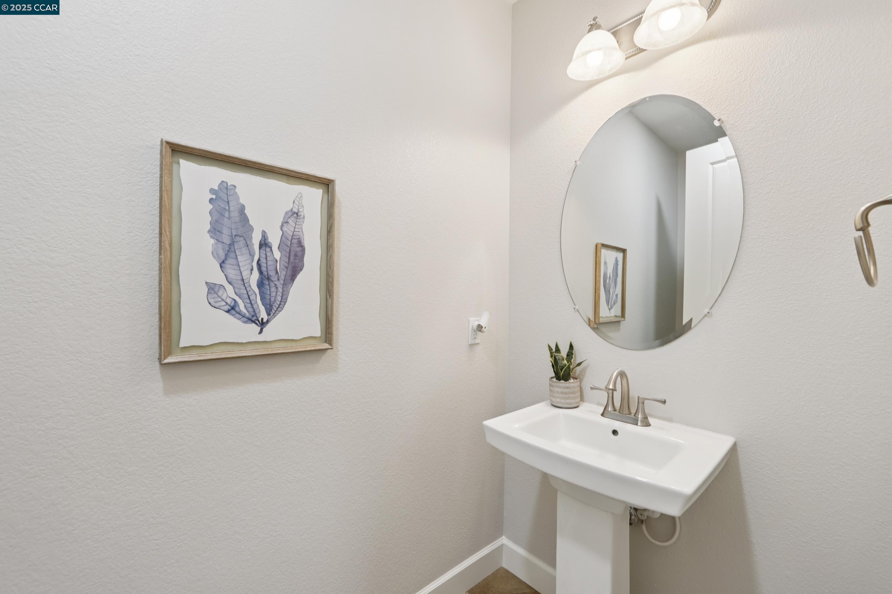 Detail Gallery Image 13 of 41 For 4433 Cherico Ln, Dublin,  CA 94568 - 4 Beds | 3/2 Baths
