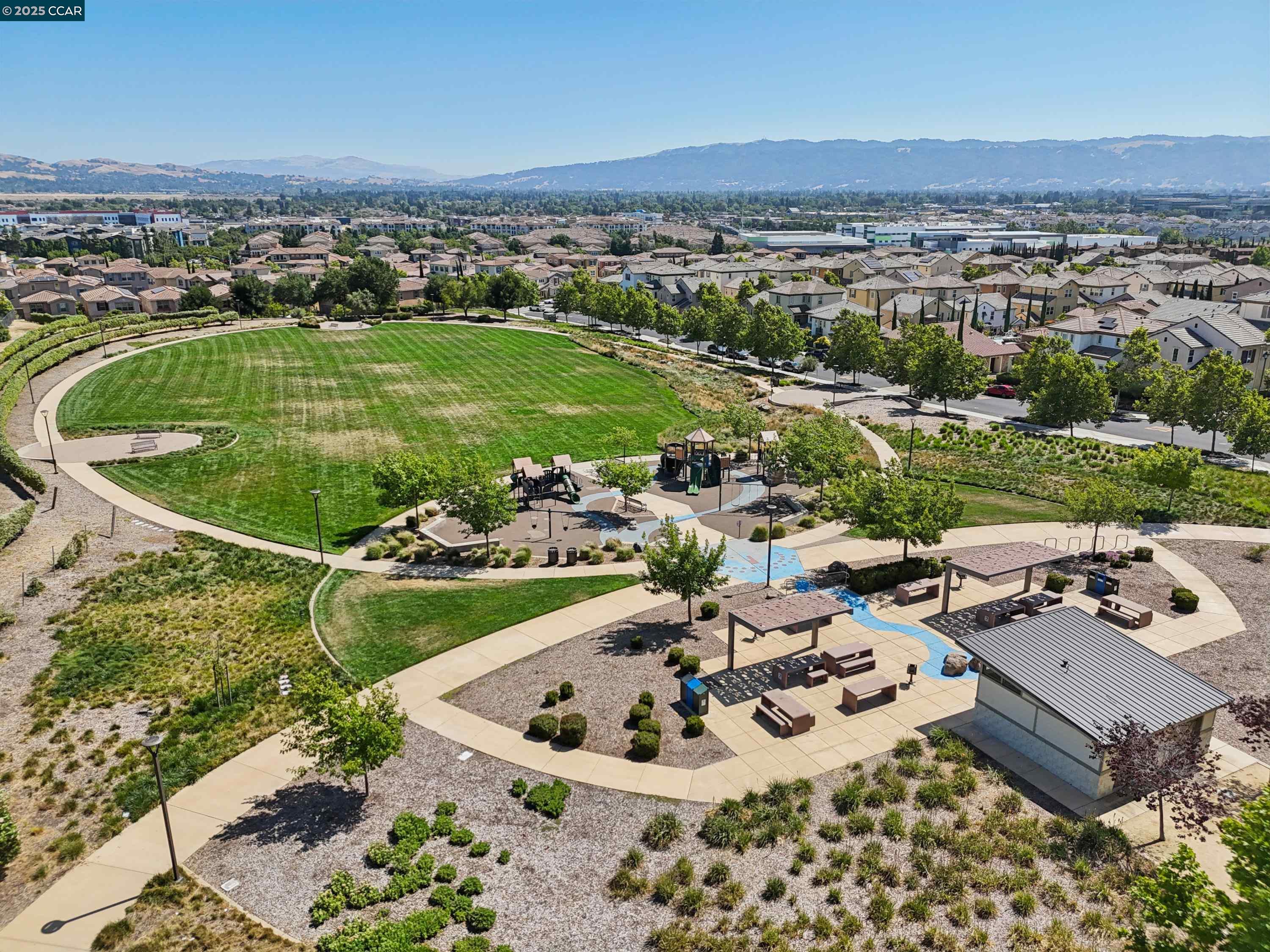 Detail Gallery Image 38 of 41 For 4433 Cherico Ln, Dublin,  CA 94568 - 4 Beds | 3/2 Baths