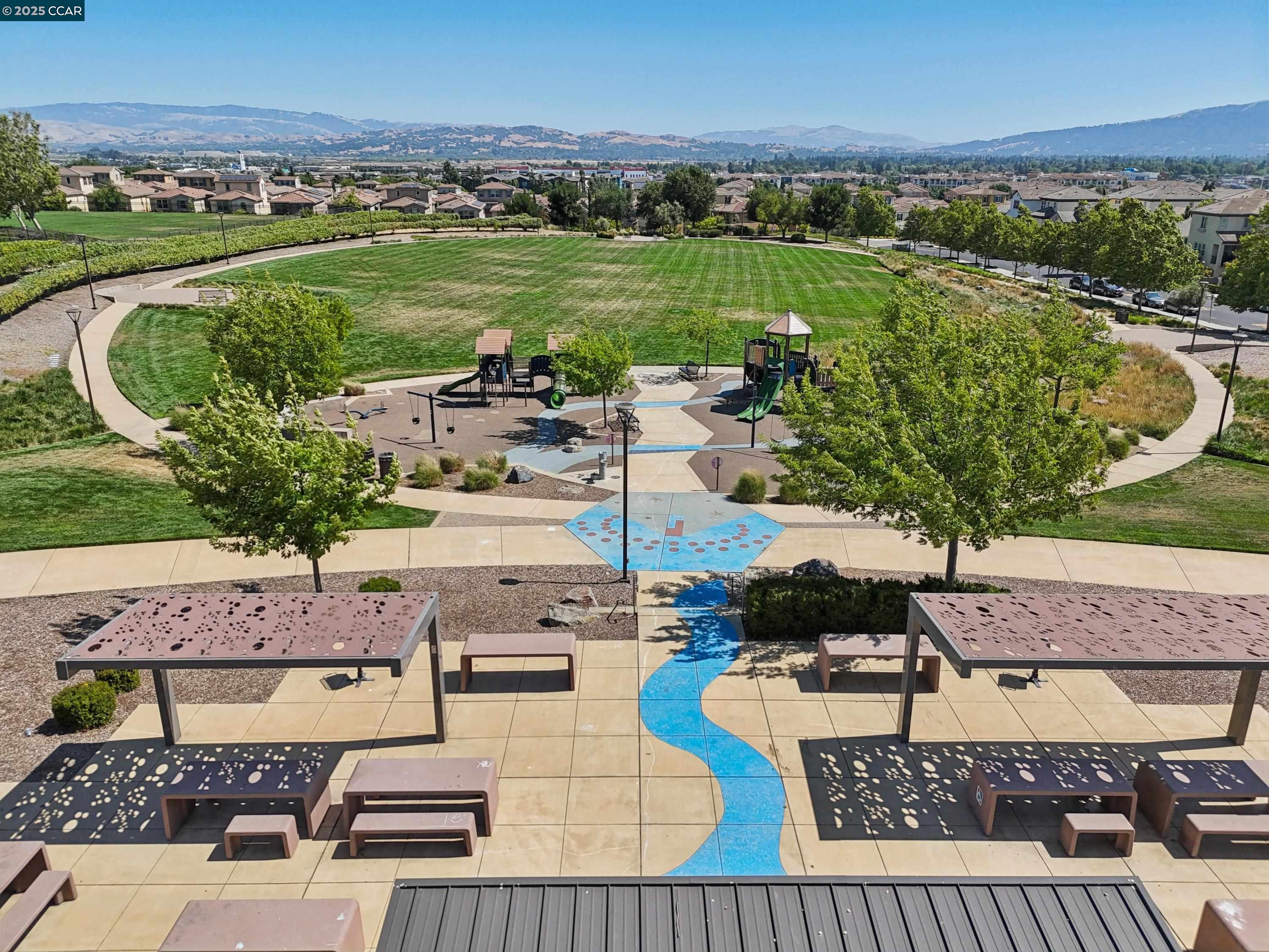 Detail Gallery Image 39 of 41 For 4433 Cherico Ln, Dublin,  CA 94568 - 4 Beds | 3/2 Baths