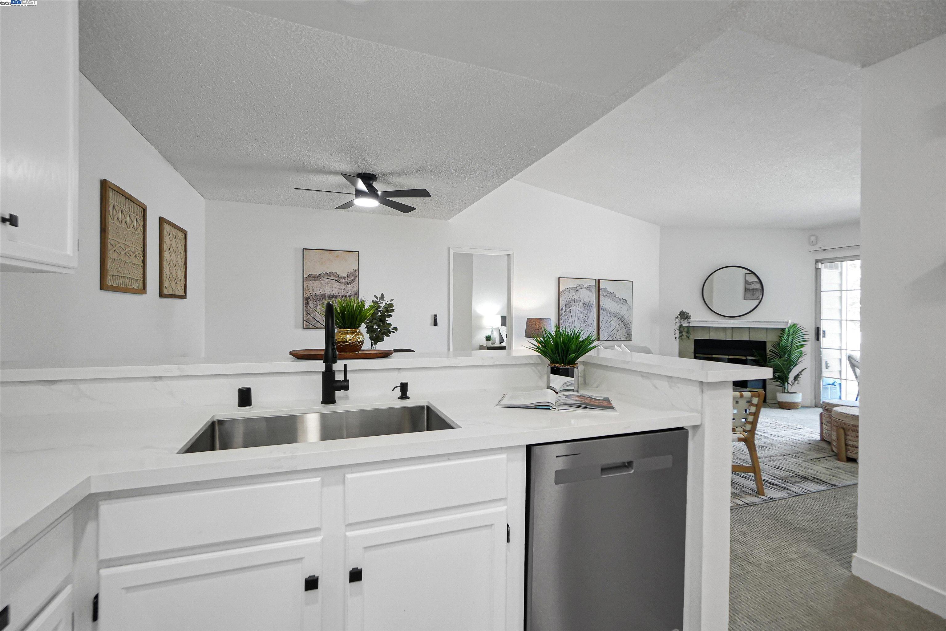 Photo #14: 41104142 Listing: Photo #14