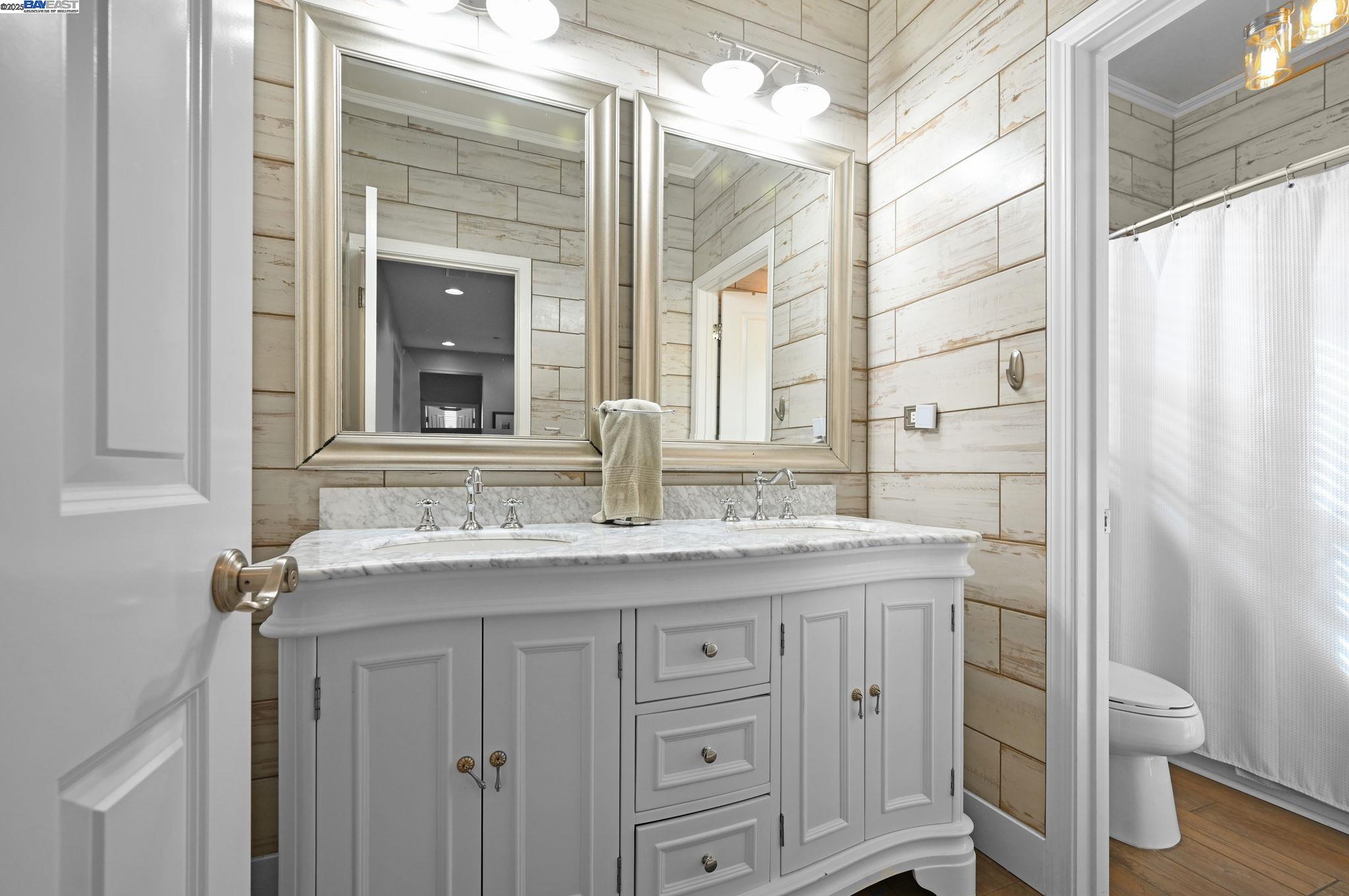Detail Gallery Image 15 of 34 For 57 Carrick Drive, Hayward,  CA 94542 - 4 Beds | 2/1 Baths