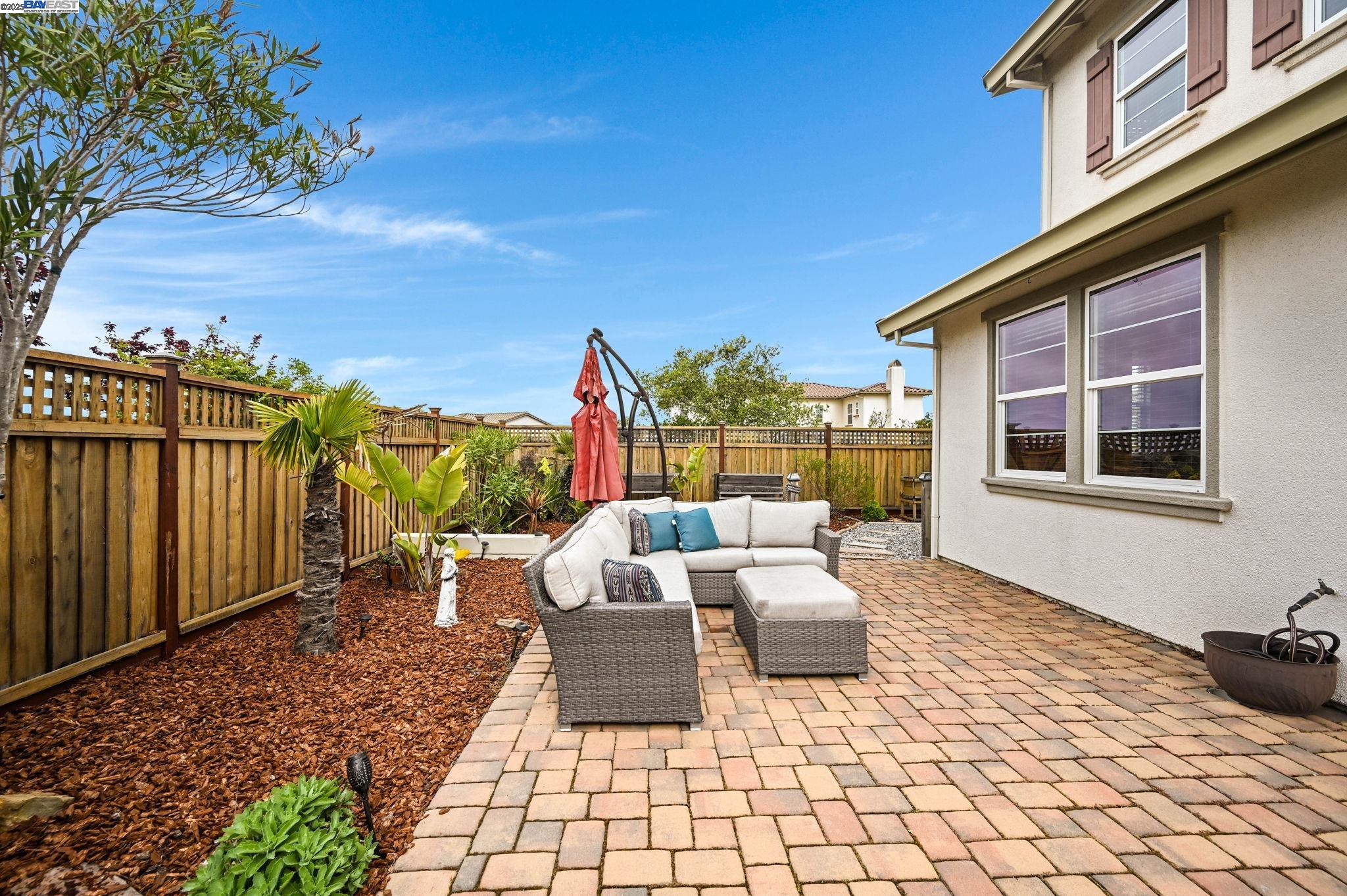 Detail Gallery Image 22 of 34 For 57 Carrick Drive, Hayward,  CA 94542 - 4 Beds | 2/1 Baths