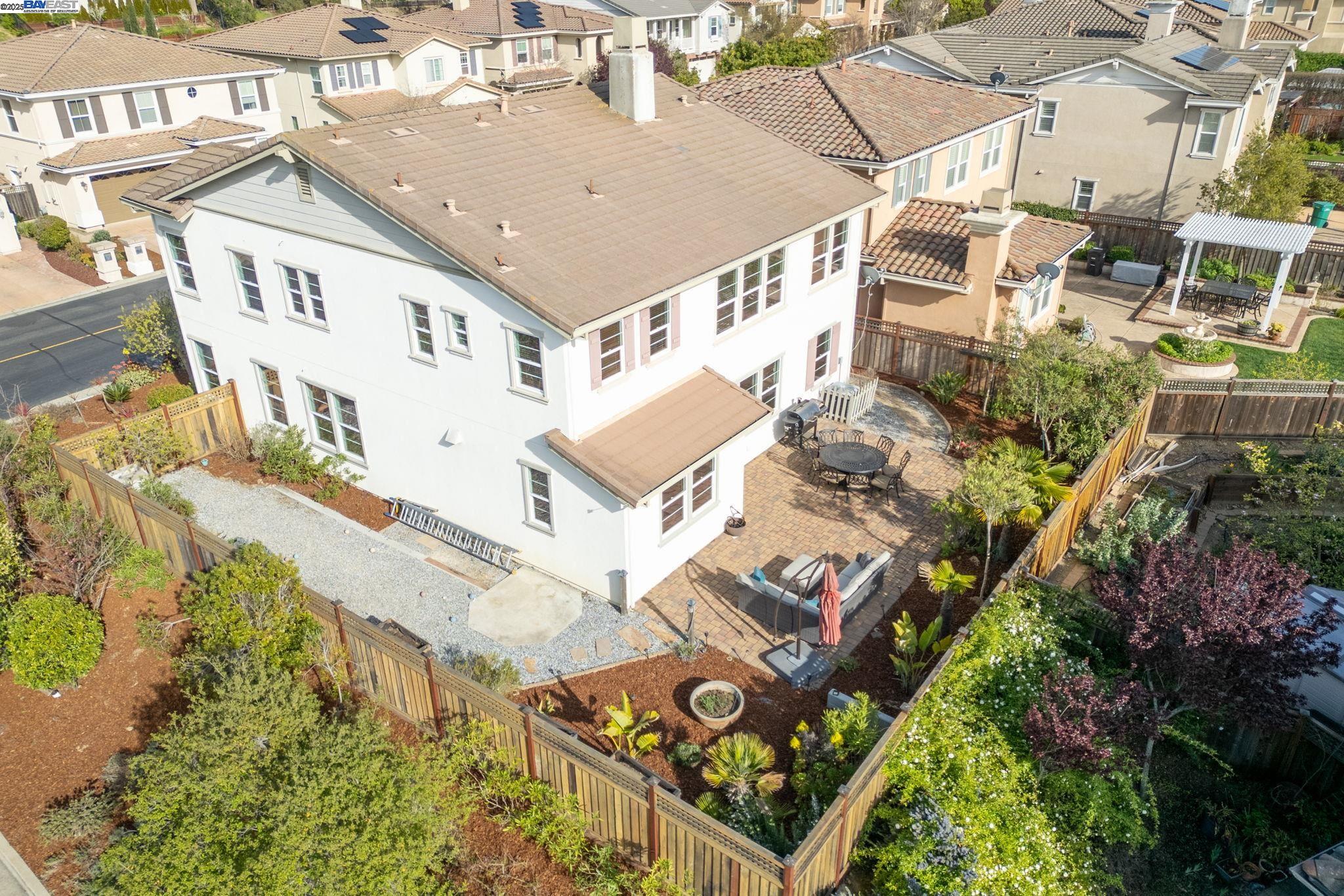 Detail Gallery Image 28 of 34 For 57 Carrick Drive, Hayward,  CA 94542 - 4 Beds | 2/1 Baths