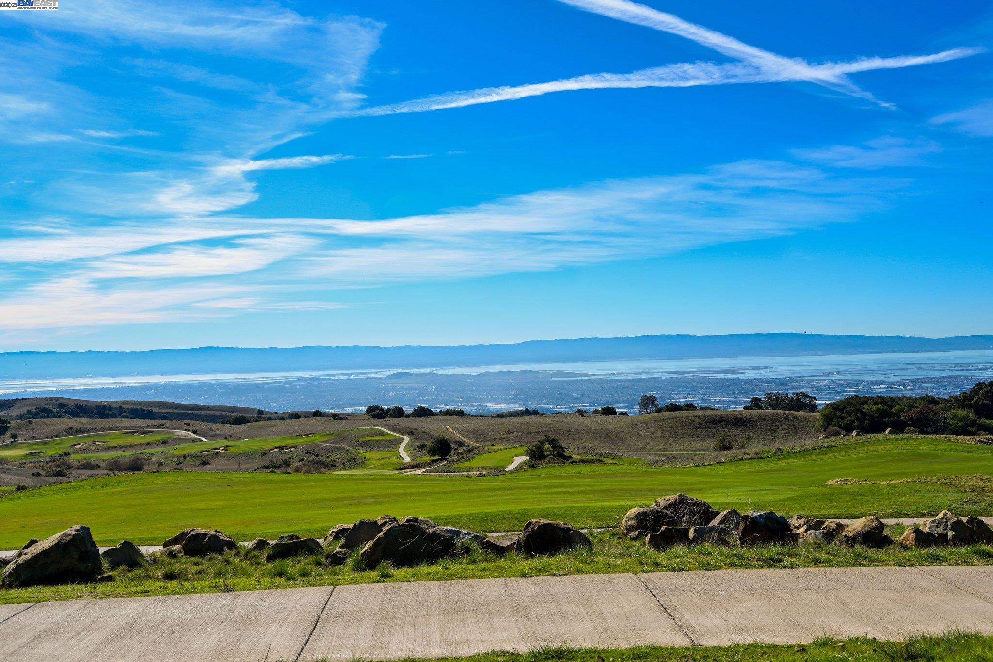 Detail Gallery Image 34 of 34 For 57 Carrick Drive, Hayward,  CA 94542 - 4 Beds | 2/1 Baths
