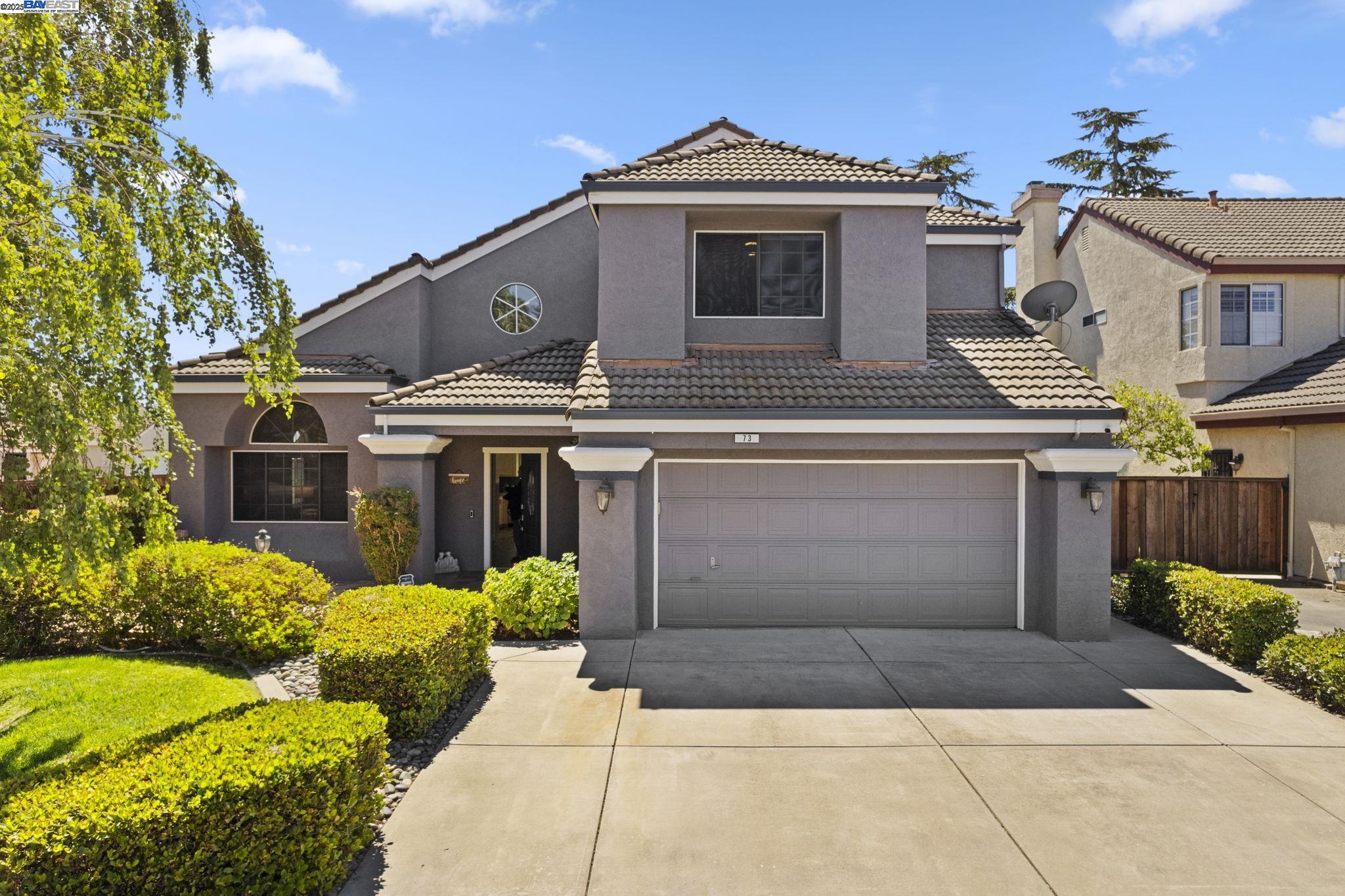Detail Gallery Image 1 of 1 For 73 Galleron Ct, Oakley,  CA 94561 - 3 Beds | 2/1 Baths