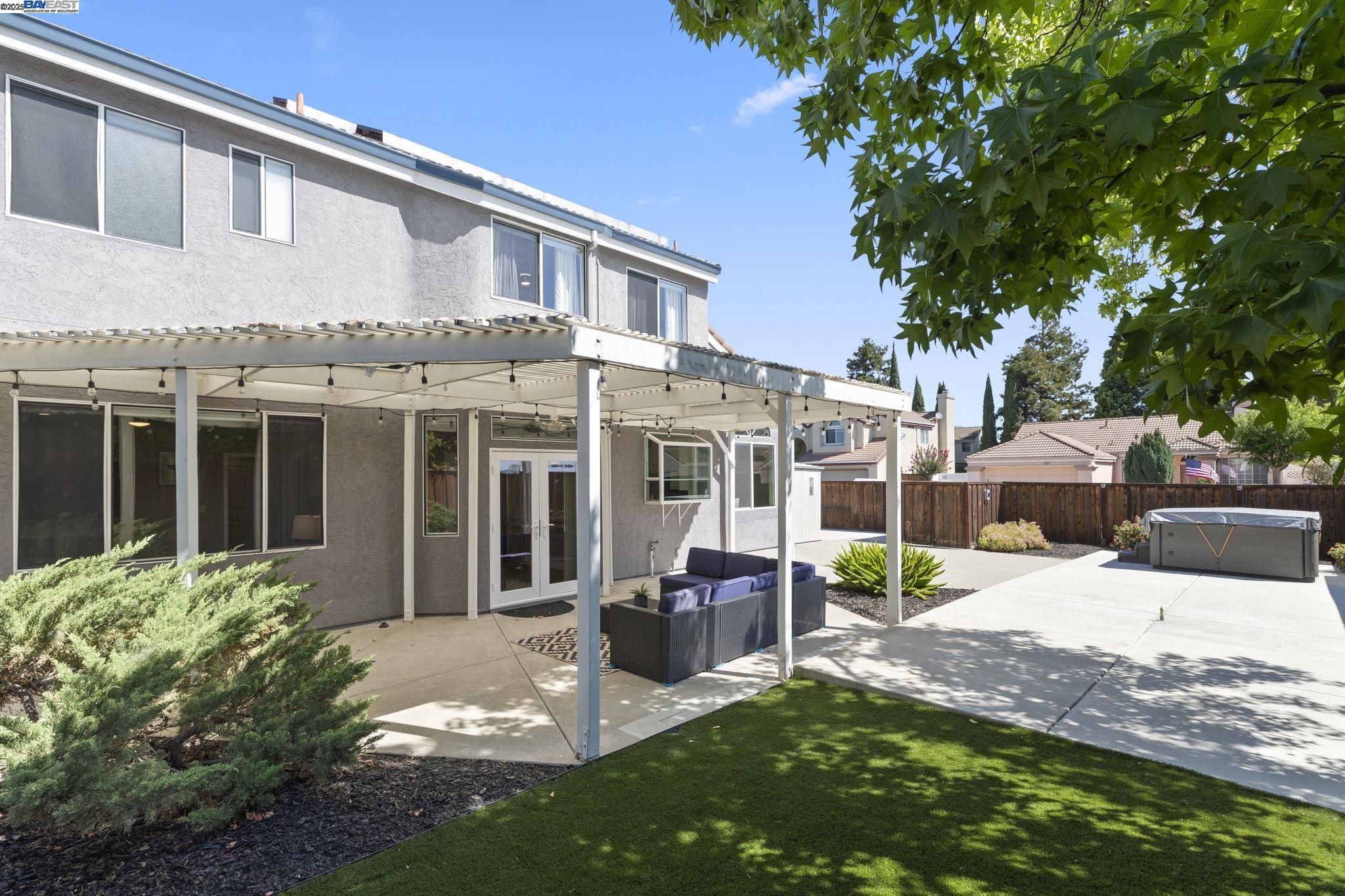 Detail Gallery Image 28 of 35 For 73 Galleron Ct, Oakley,  CA 94561 - 3 Beds | 2/1 Baths