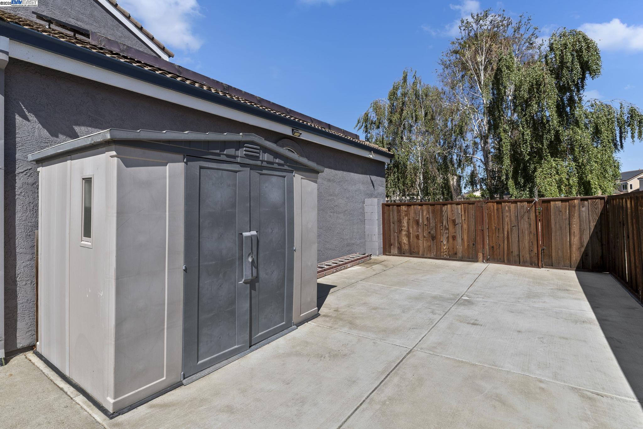 Detail Gallery Image 31 of 35 For 73 Galleron Ct, Oakley,  CA 94561 - 3 Beds | 2/1 Baths