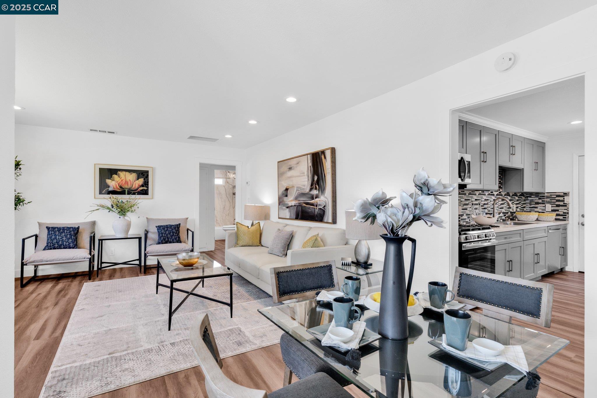 Detail Gallery Image 11 of 37 For 17 Audrey Ln, Pleasant Hill,  CA 94523 - 3 Beds | 1 Baths